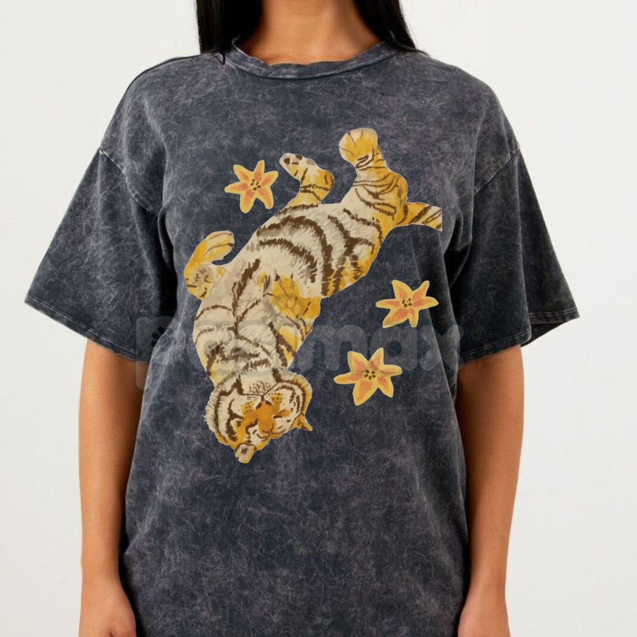 Lazy Tiger Unisex Vintage Washed Tee – Oversized Animal Graphic Shirt, Chill Streetwear