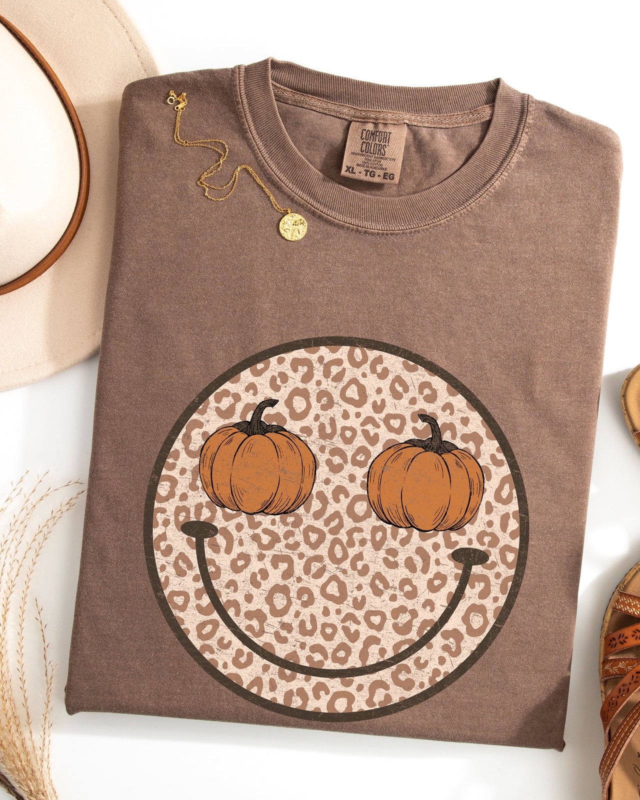 Leopard Print Smiley Halloween Pumpkin Retro Fall Autumn Shirt Comfort Colors Tee