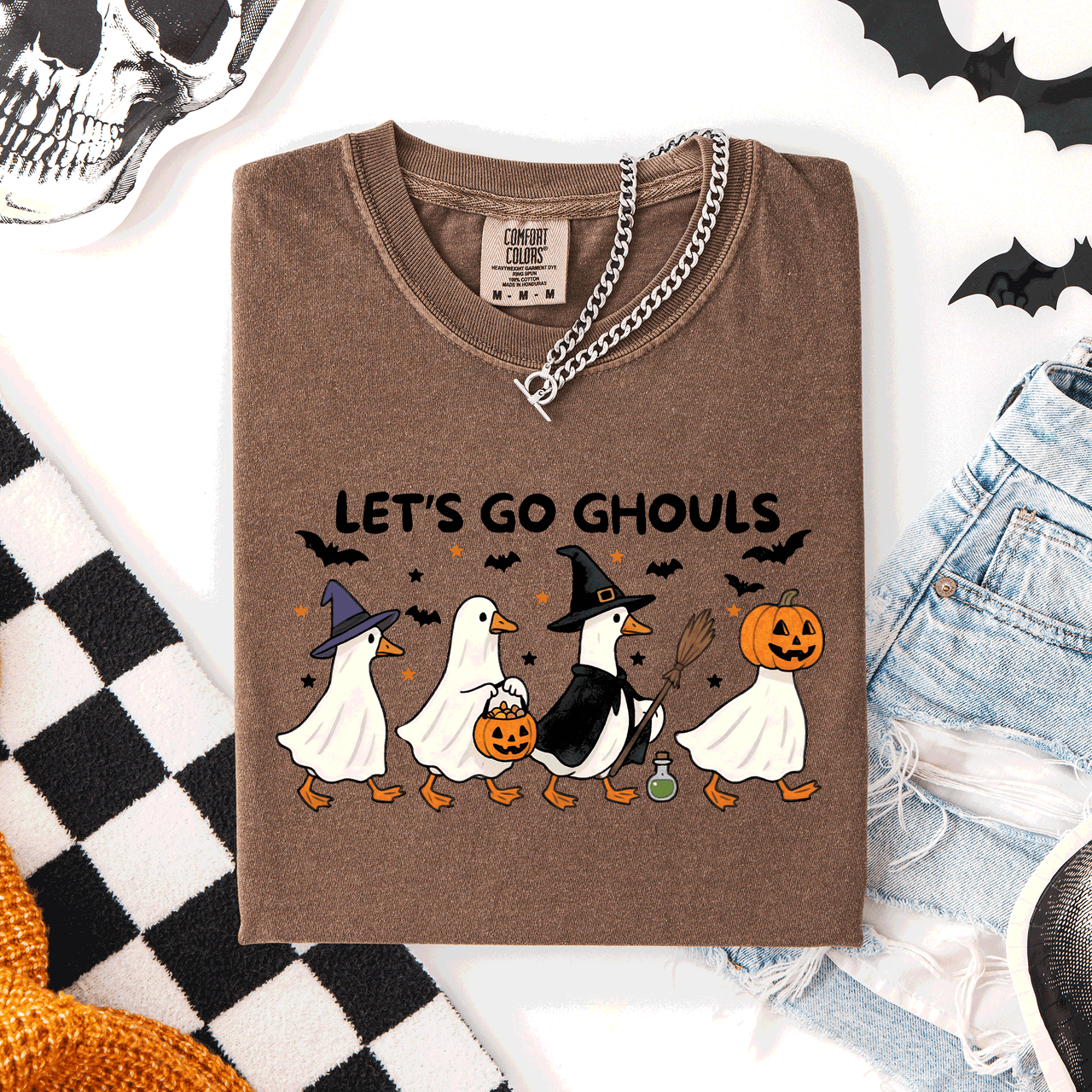 Let's Go Ghouls Funny Geese Goose Halloween Witch Spooky Season Comfort Colors Tee