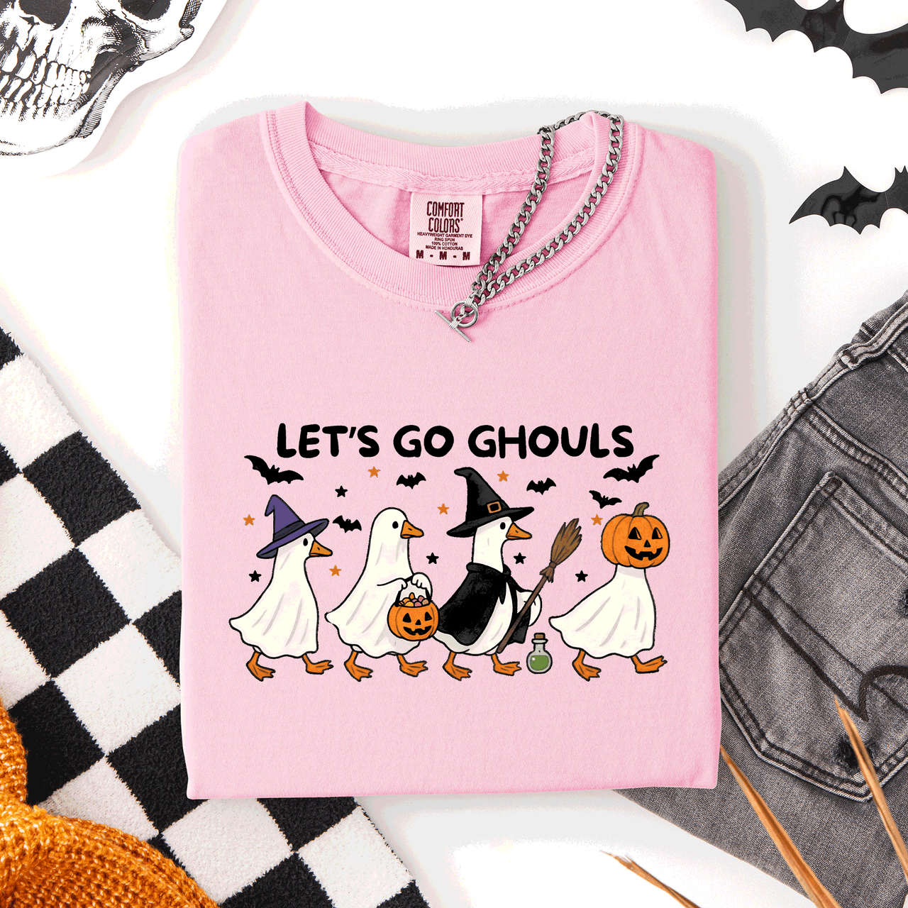 Let's Go Ghouls Funny Geese Goose Halloween Witch Spooky Season Comfort Colors Tee