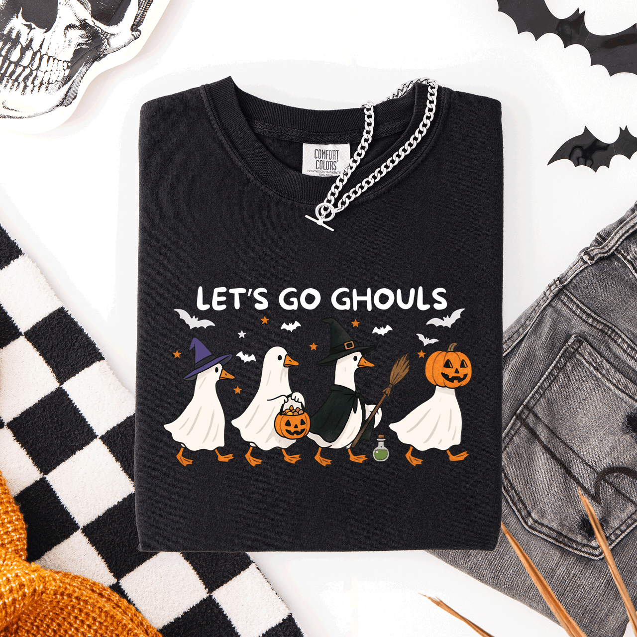 Let's Go Ghouls Funny Geese Goose Halloween Witch Spooky Season Comfort Colors Tee