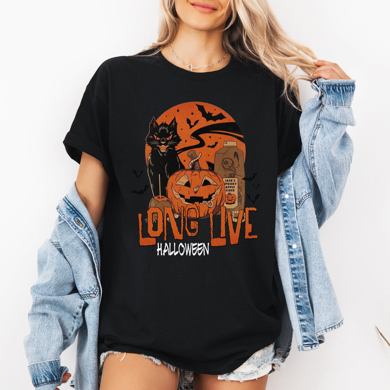 Long Live Halloween Retro Classic Vintage Fiendish Fun Halloween Night Graphic Tee