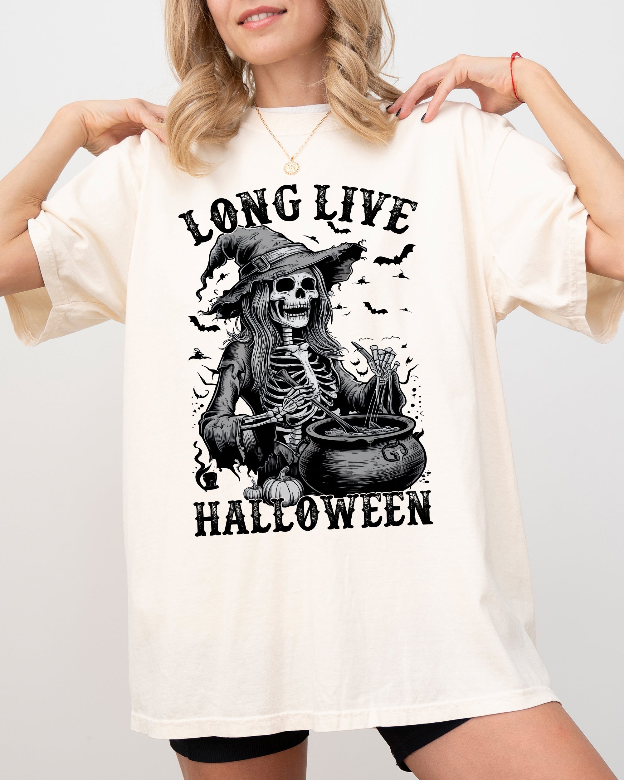 Long Live Halloween Witch Skeleton Bats Spooky Zombie Haunted Night Edition Comfort Colors Tee