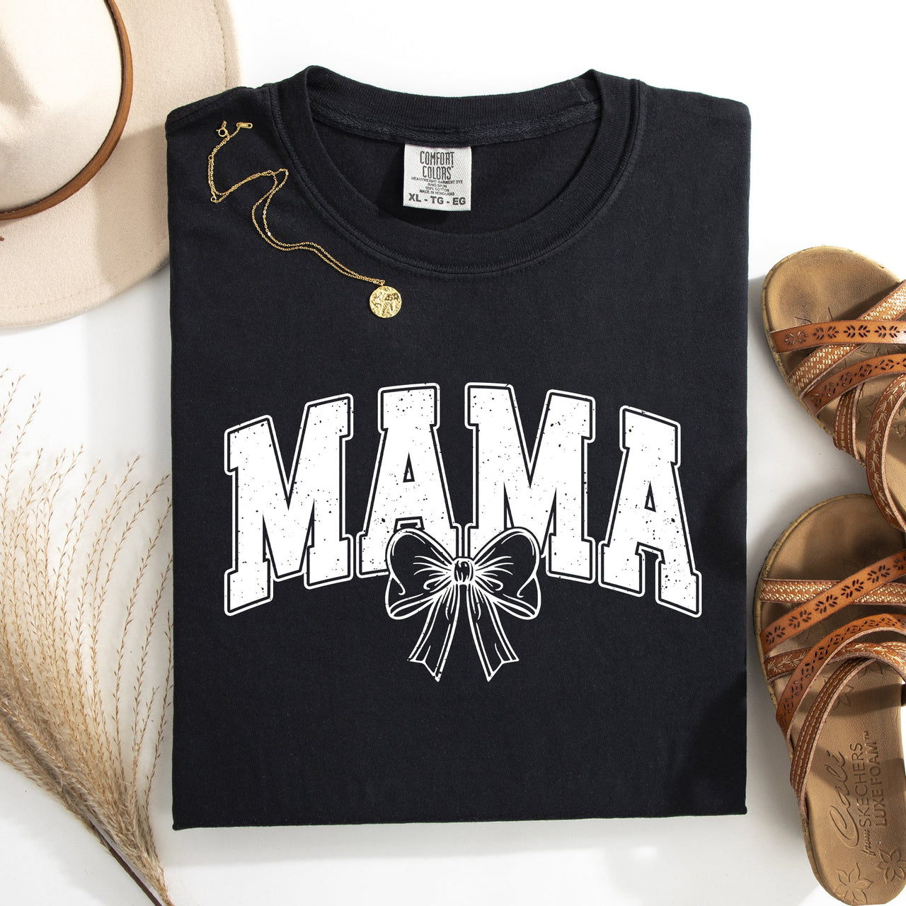 Mama, Green Bow, St Patrick's Day, Shamrock, Clover, Lucky, Leprechaun Comfort Colors Tee