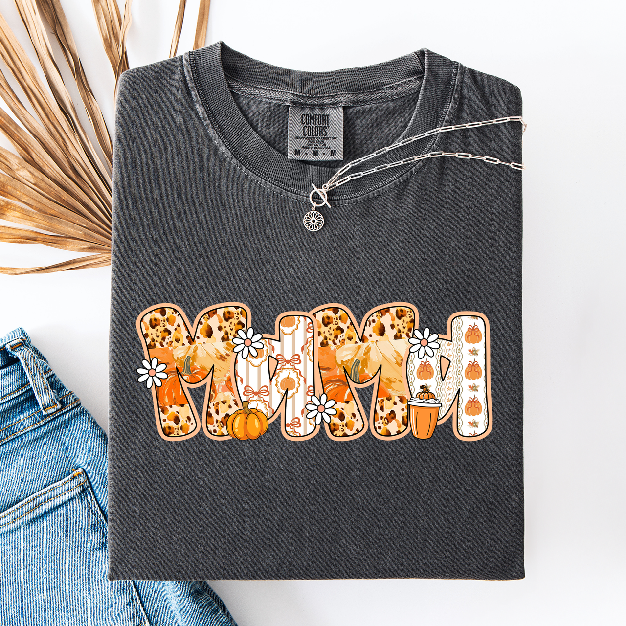 Mama, Pumpkin Pattern Leopard-Print Pumpkins Watercolor Bouquet Comfort Colors Tee