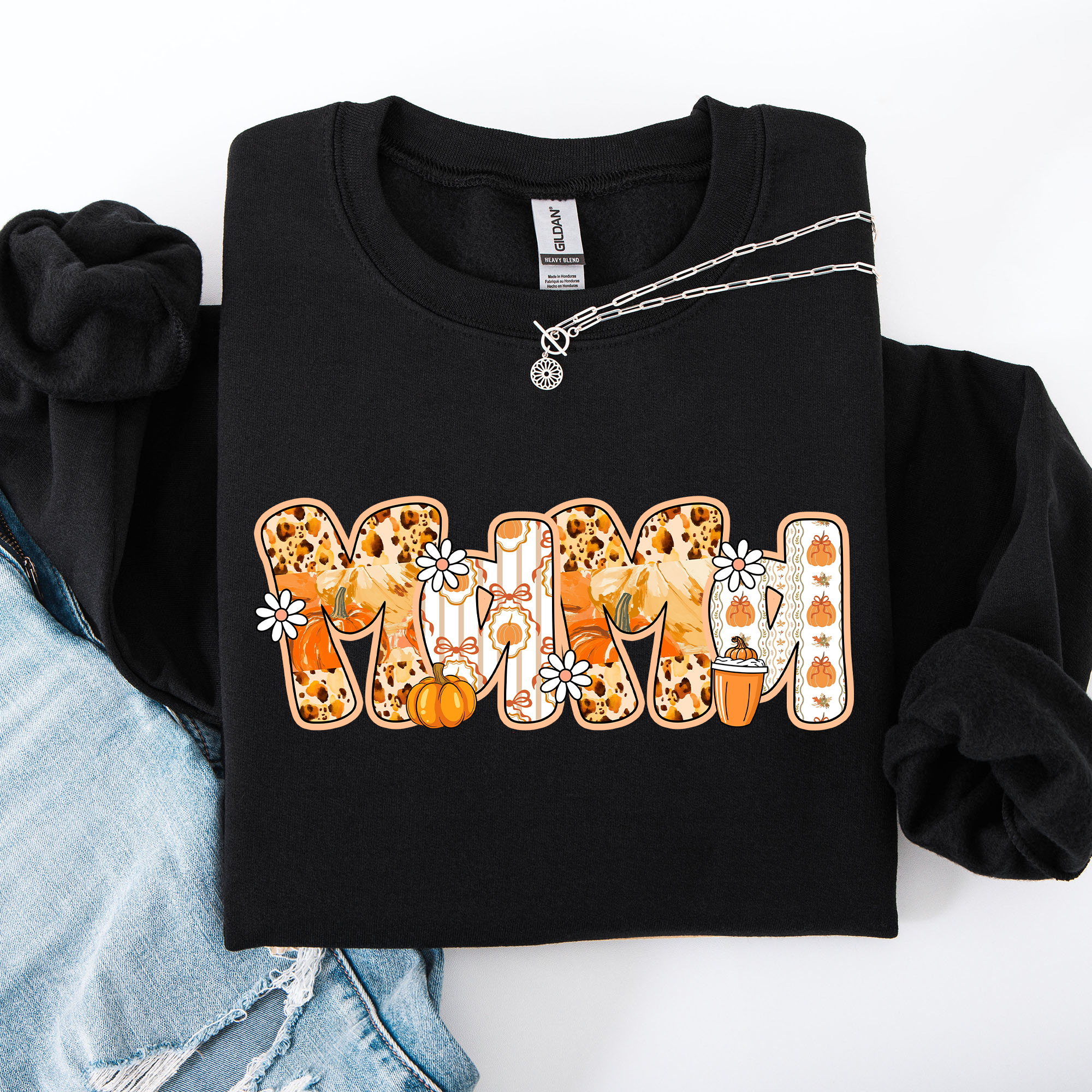 Mama Pumpkin Pattern Halloween Autumn Festive Cozy Seasonal Pumpkin Theme Sweatshirt