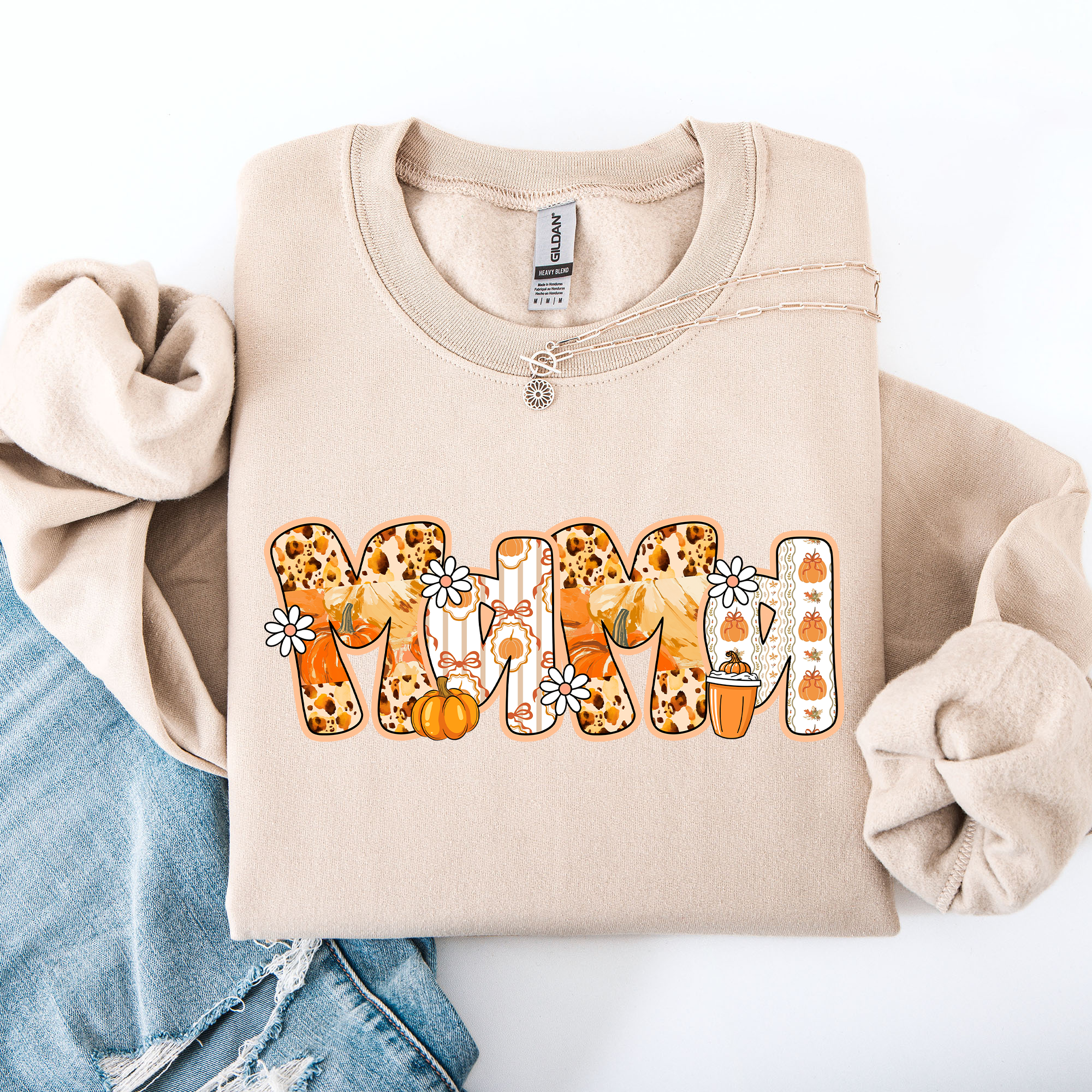 Mama Pumpkin Pattern Halloween Autumn Festive Cozy Seasonal Pumpkin Theme Sweatshirt