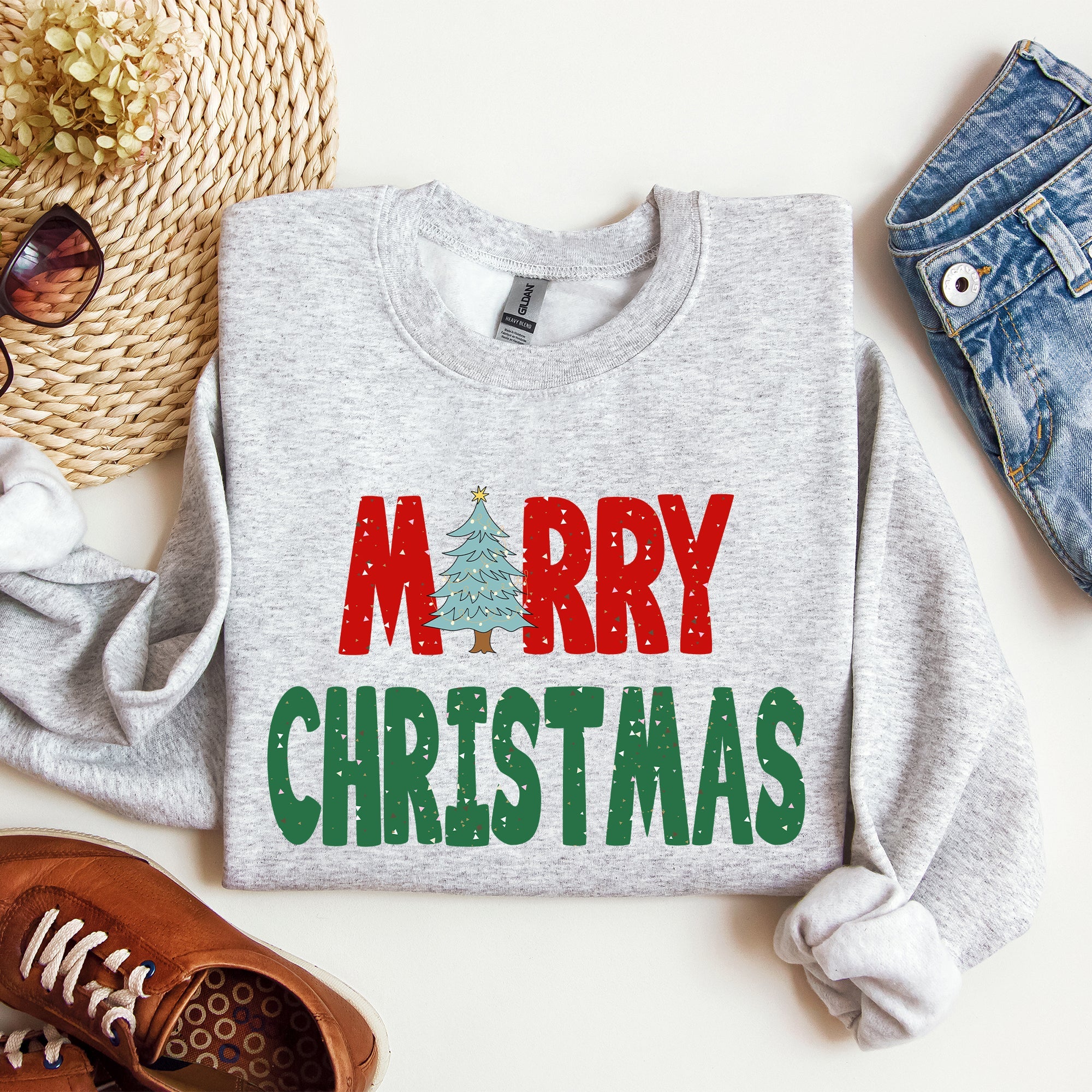 Merry Christmas Tree Vintage Retro Winter Santa Xmas Cozy Festive Holiday Cheer Family Gathering Night Sky Sweatshirt