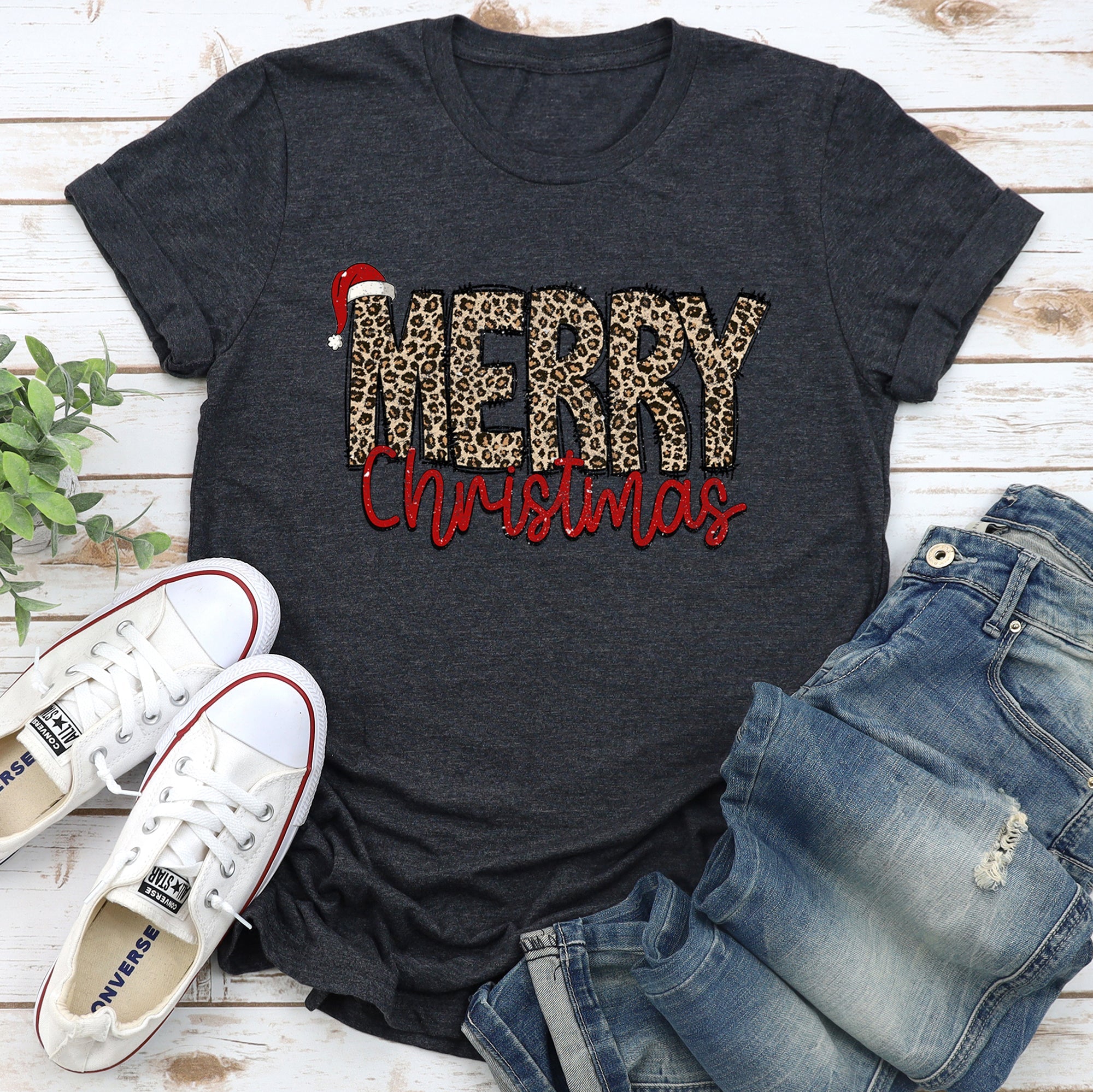 Merry Christmas Retro Leopard Print Cozy Soft Vintage-Inspired Holiday Graphic Tee