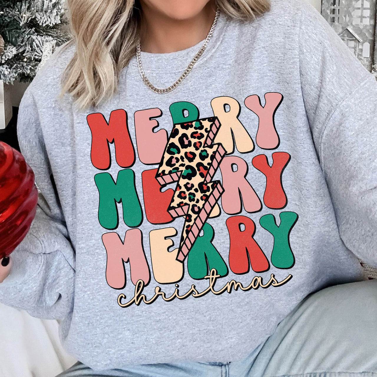 Merry Christmas Retro Leopard Print Cozy Festive Snowflake Graphic Christmas Cheer Holiday Sweatshirt