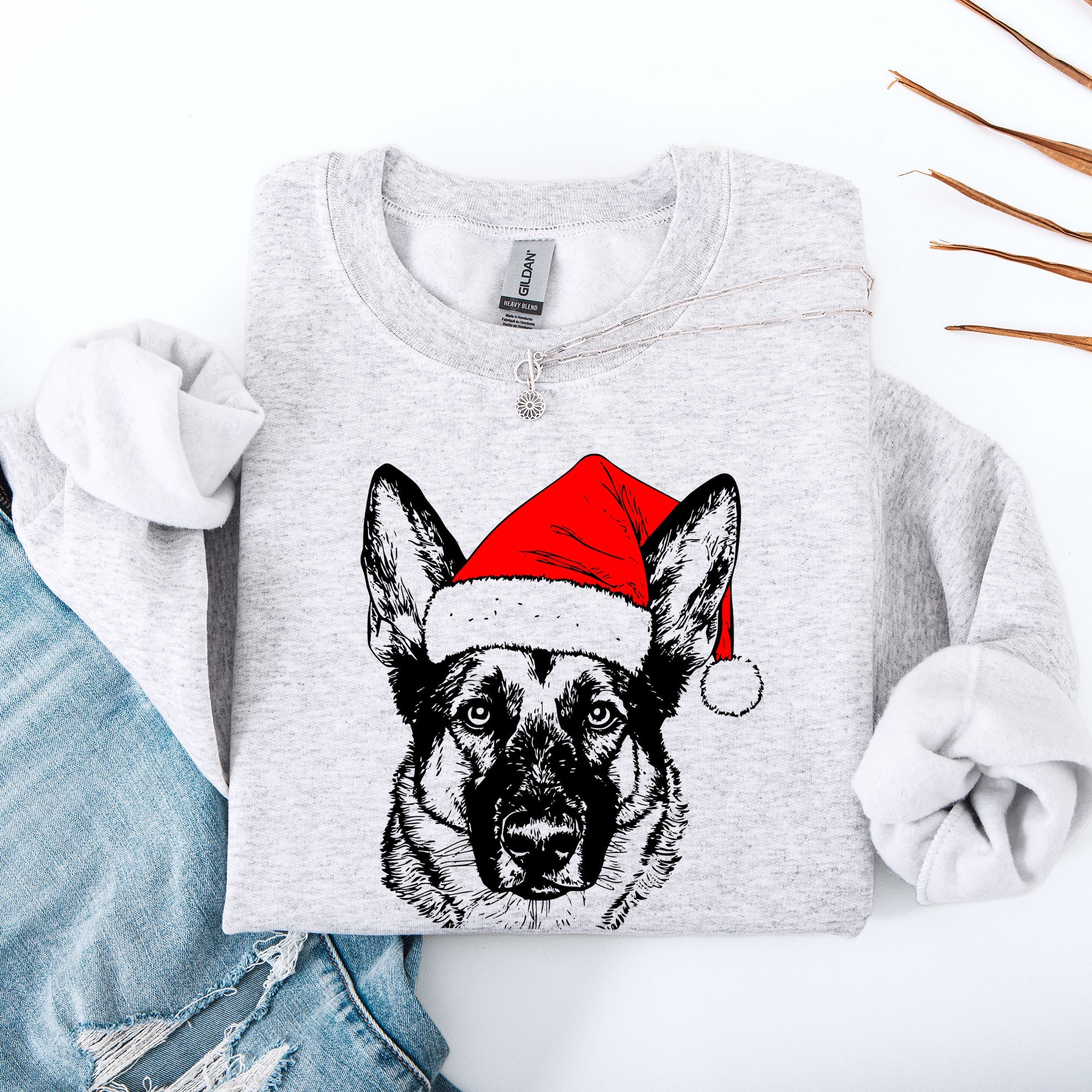 Norwegian Elkhound Santa Claus Christmas Dog Lover Portrait Artwork Holiday Design Sweatshirt