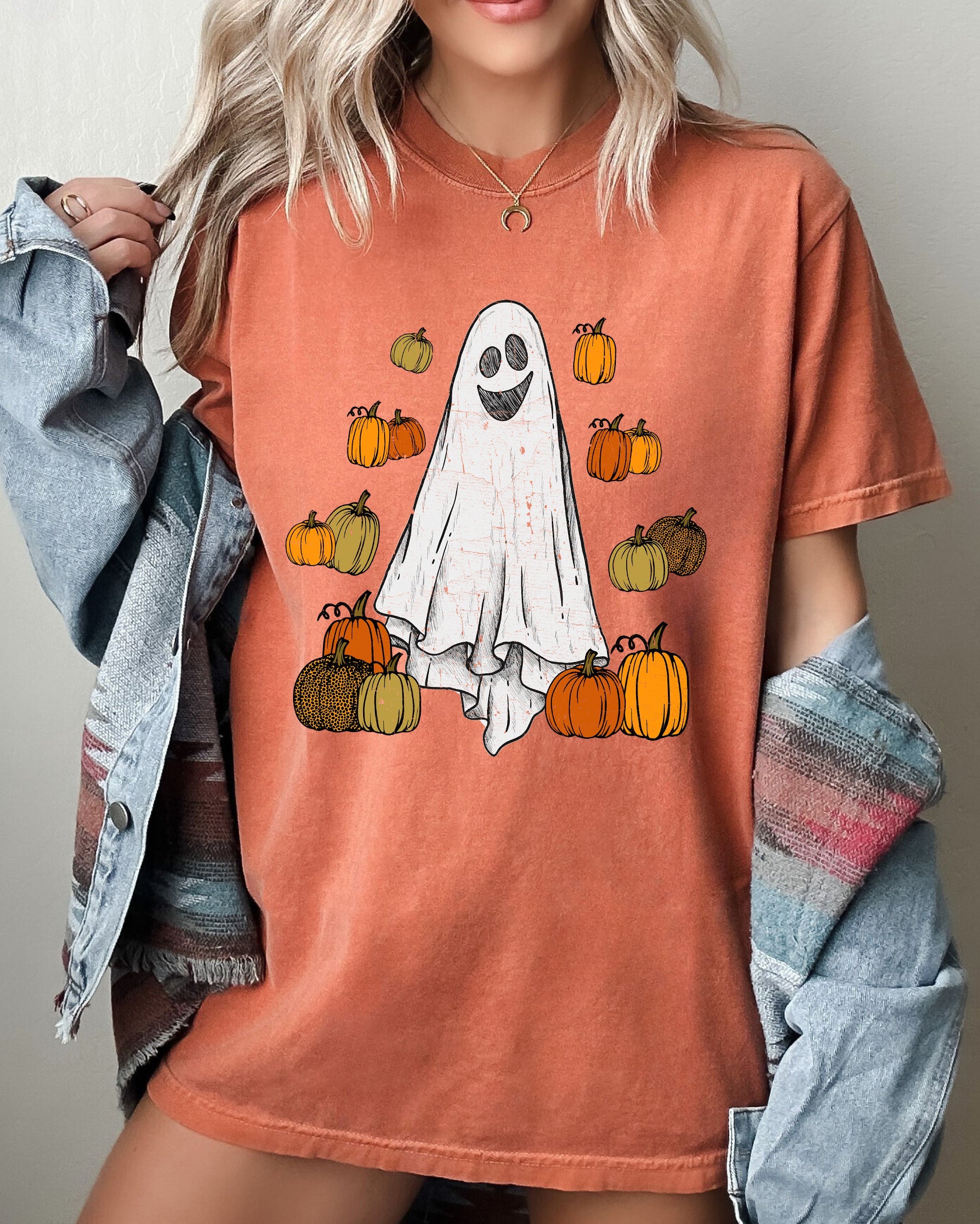 Ghost And Pumpkins Halloween Skeleton Ghost Funny Witch Aesthetic Meme Spooky Costume Comfort Colors Tee