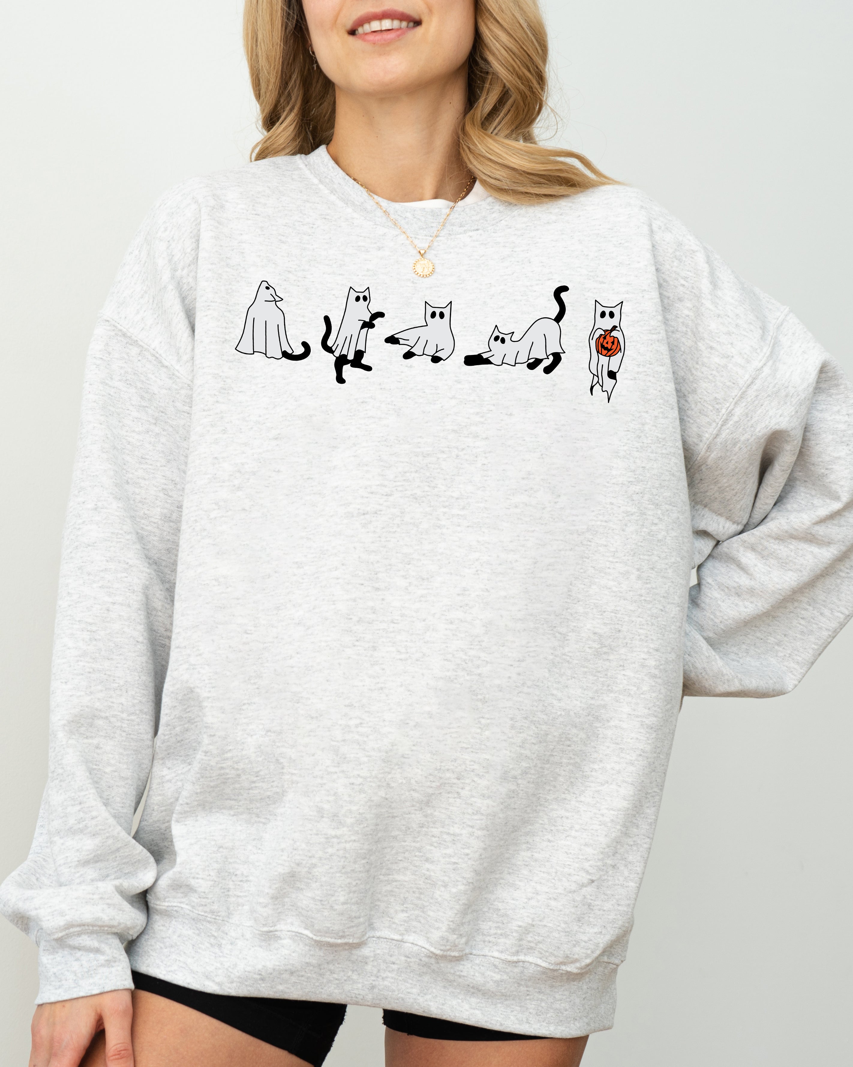 Cat Ghosts Skeleton Funny Witch Aesthetic Meme Halloween Spooky Costume Sweatshirt
