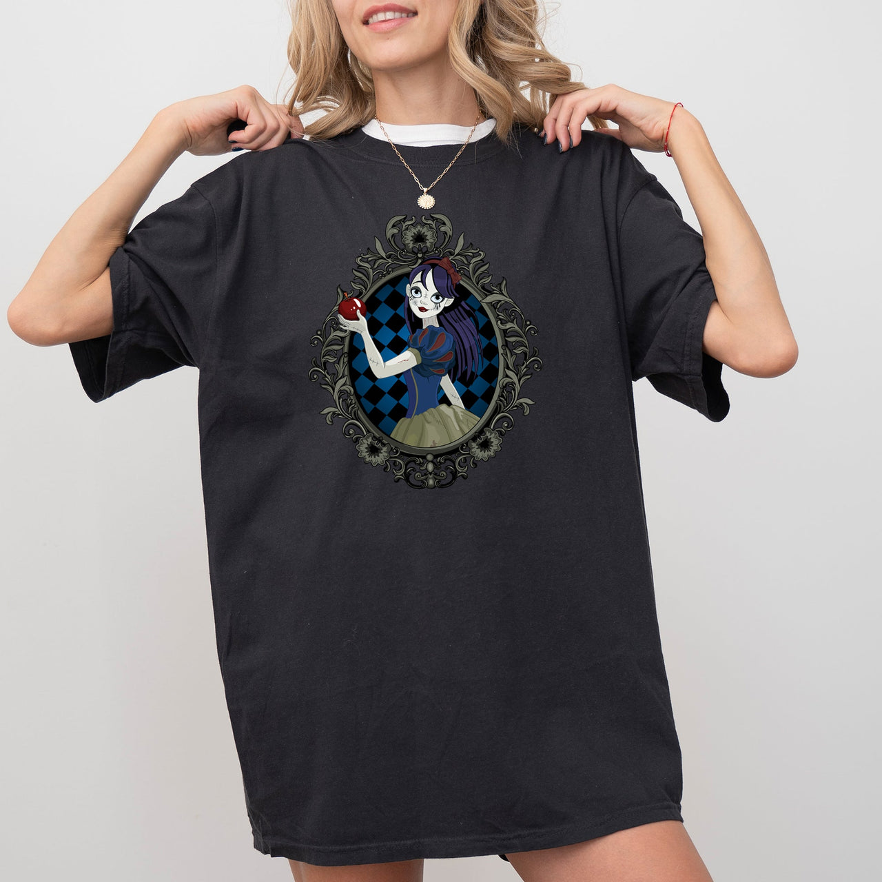 Snow White Princess Skeleton Witch Aesthetic Meme Halloween Spooky Costume Comfort Colors Tee