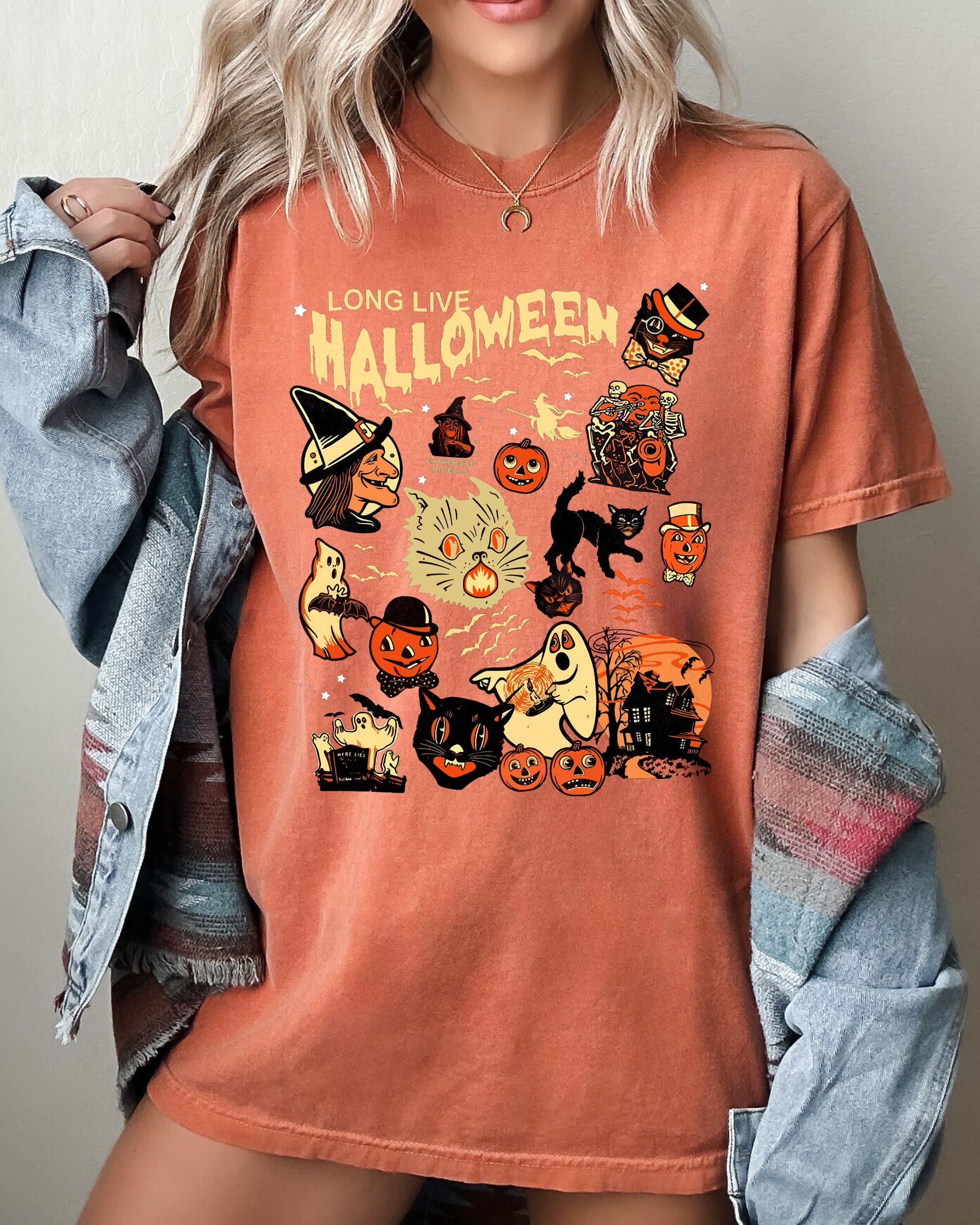 Long Live Halloween Pumpkin Spooky Skeleton Witch Meme Aesthetic Costume Comfort Colors Tee