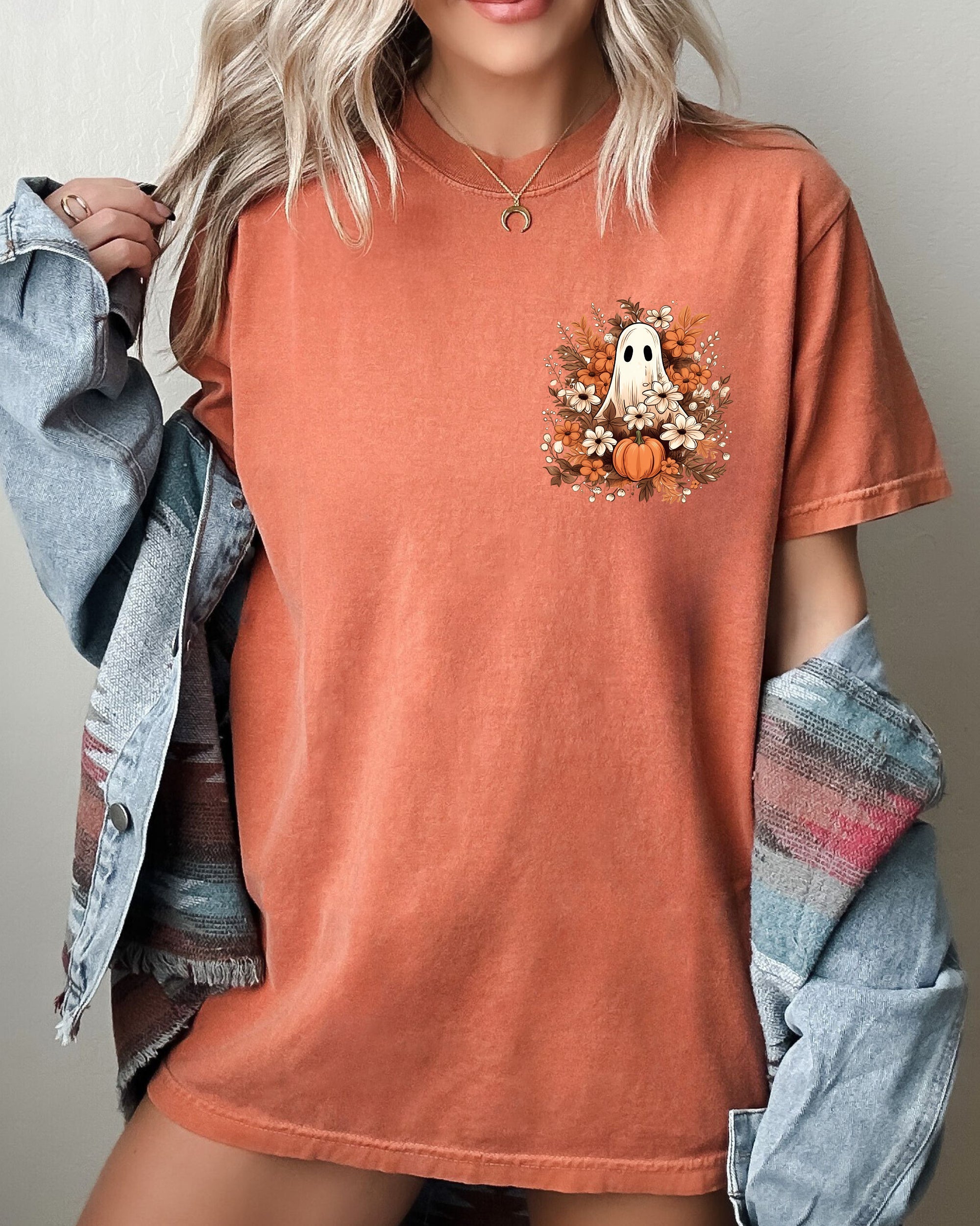 Floral Ghost Pocket Skeleton Spooky Witch Aesthetic Meme Halloween Costume Comfort Colors Tee
