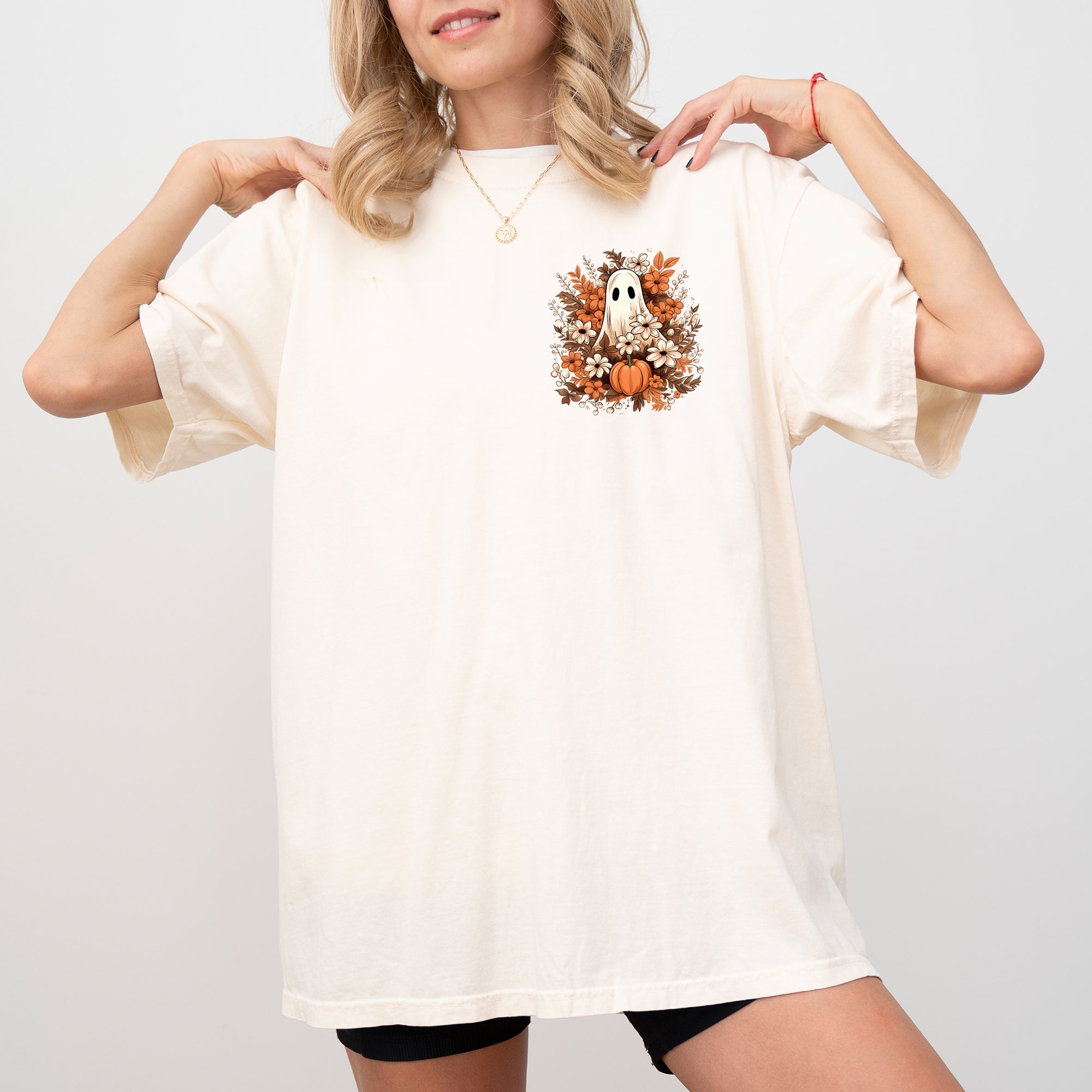 Floral Ghost Pocket Skeleton Spooky Witch Aesthetic Meme Halloween Costume Comfort Colors Tee