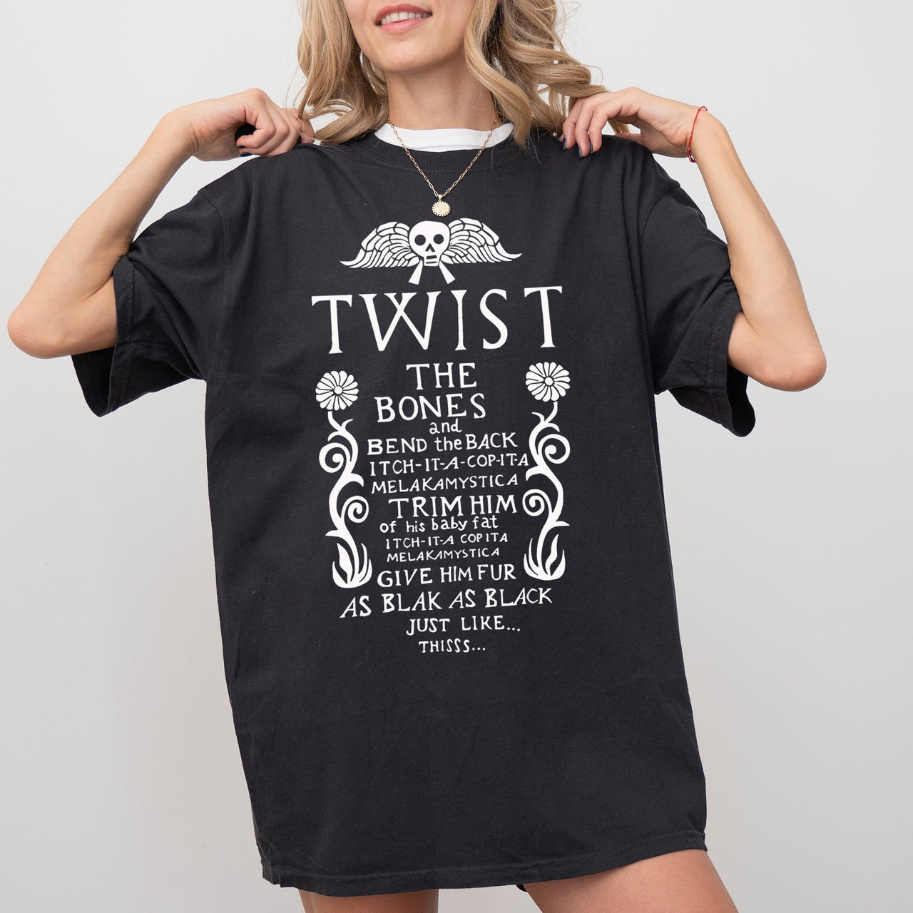 Twist The Bones Skeleton Spooky Ghost Witch Aesthetic Halloween Costume Comfort Colors Tee