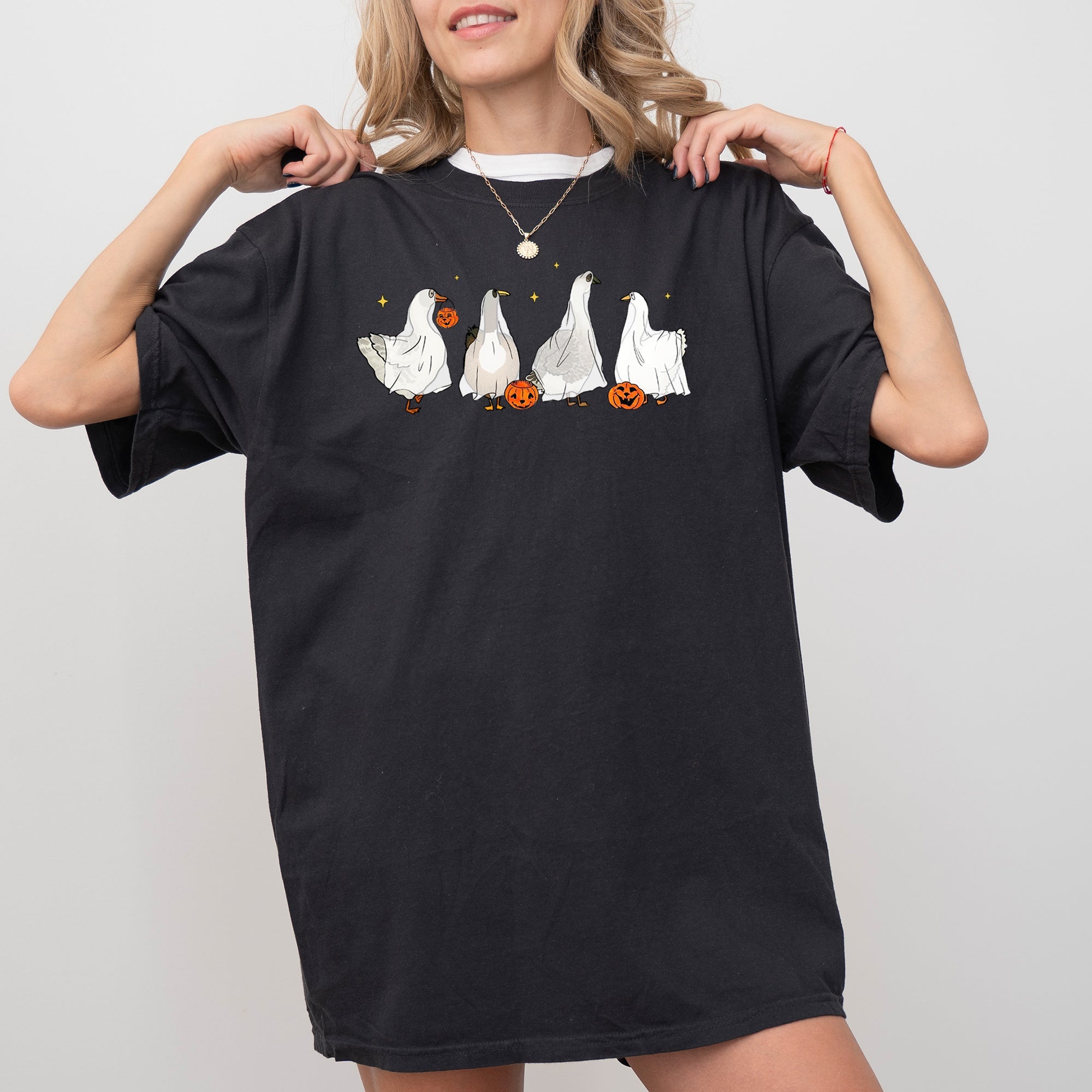 Ghost Geese Farm Skeleton Pumpkin Witch Halloween Meme Spooky Night Comfort Colors Tee