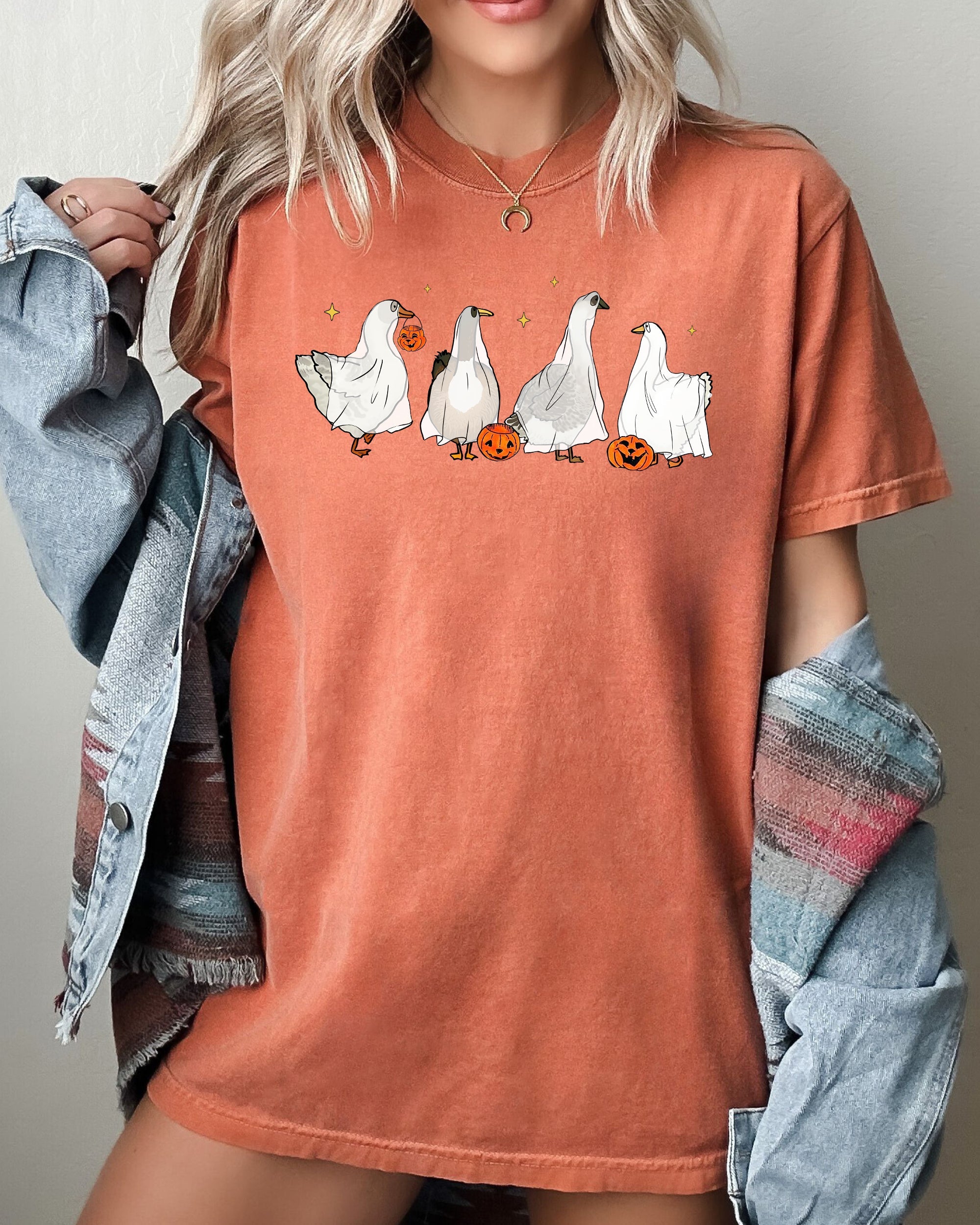 Ghost Geese Farm Skeleton Pumpkin Witch Halloween Meme Spooky Night Comfort Colors Tee