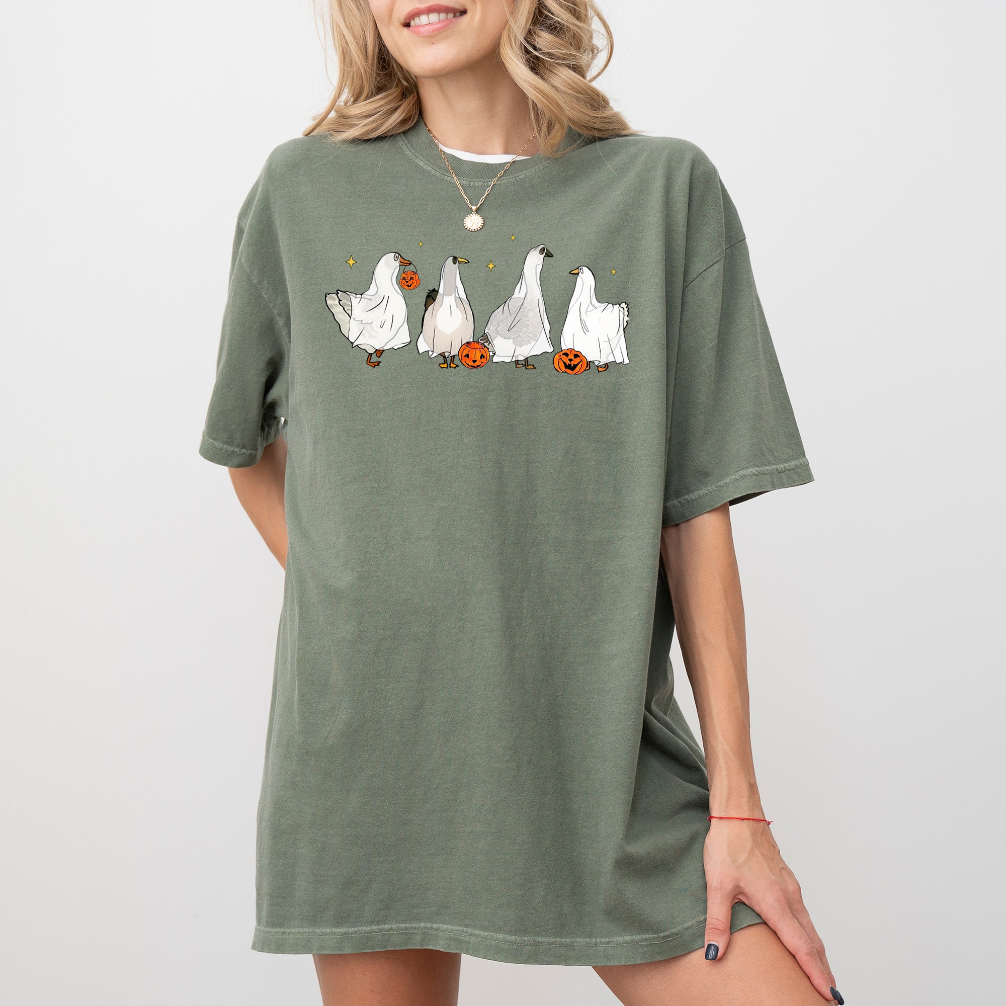 Ghost Geese Farm Skeleton Pumpkin Witch Halloween Meme Spooky Night Comfort Colors Tee