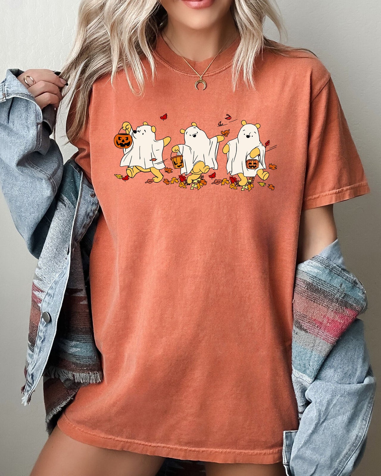 Ghost Pooh Bear Skeleton Funny Spooky Witch Aesthetic Meme Halloween Costume Comfort Colors Tee