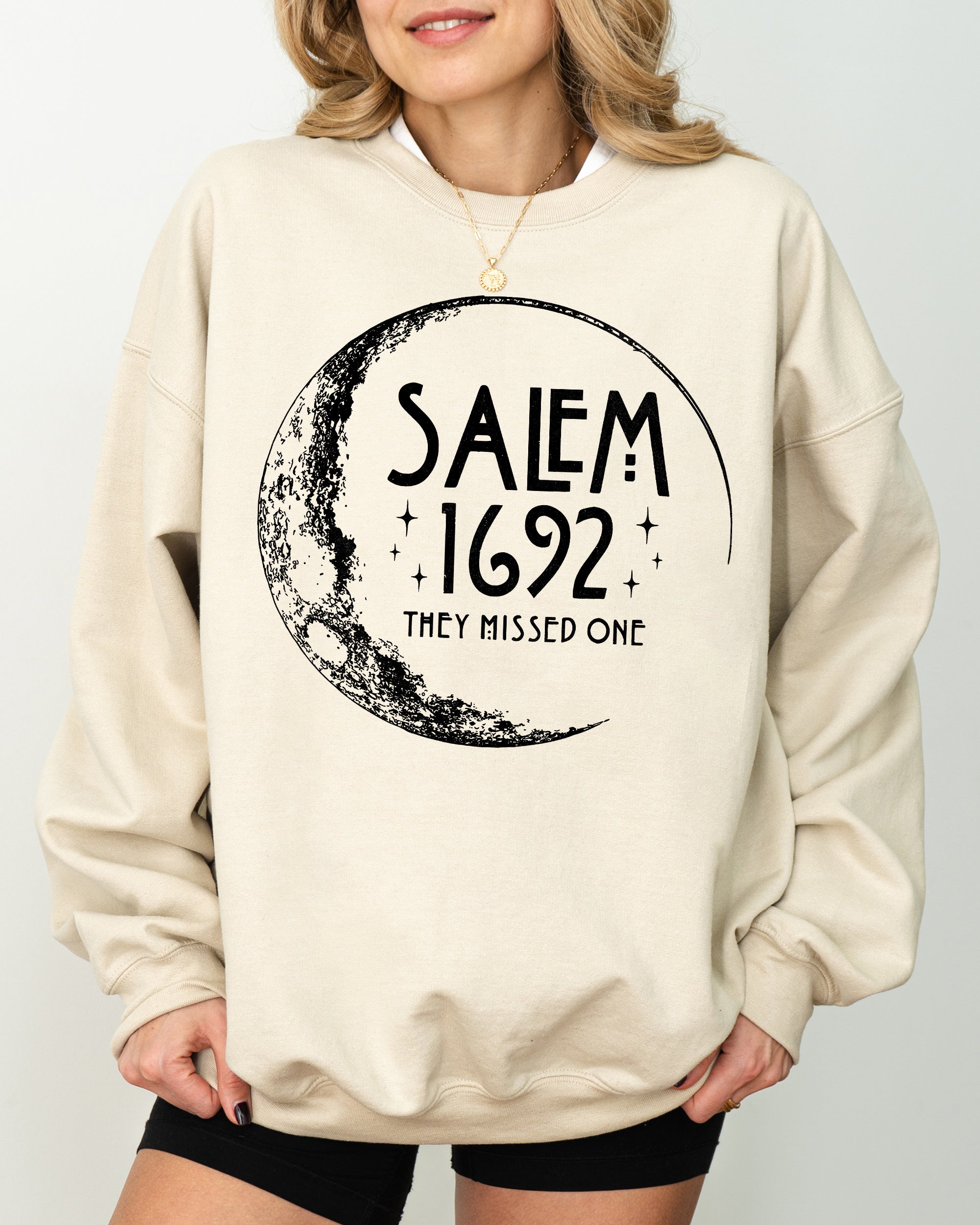 Salem 1692 Skeleton Funny Spooky Witch Aesthetic Halloween Meme Costume Sweatshirt