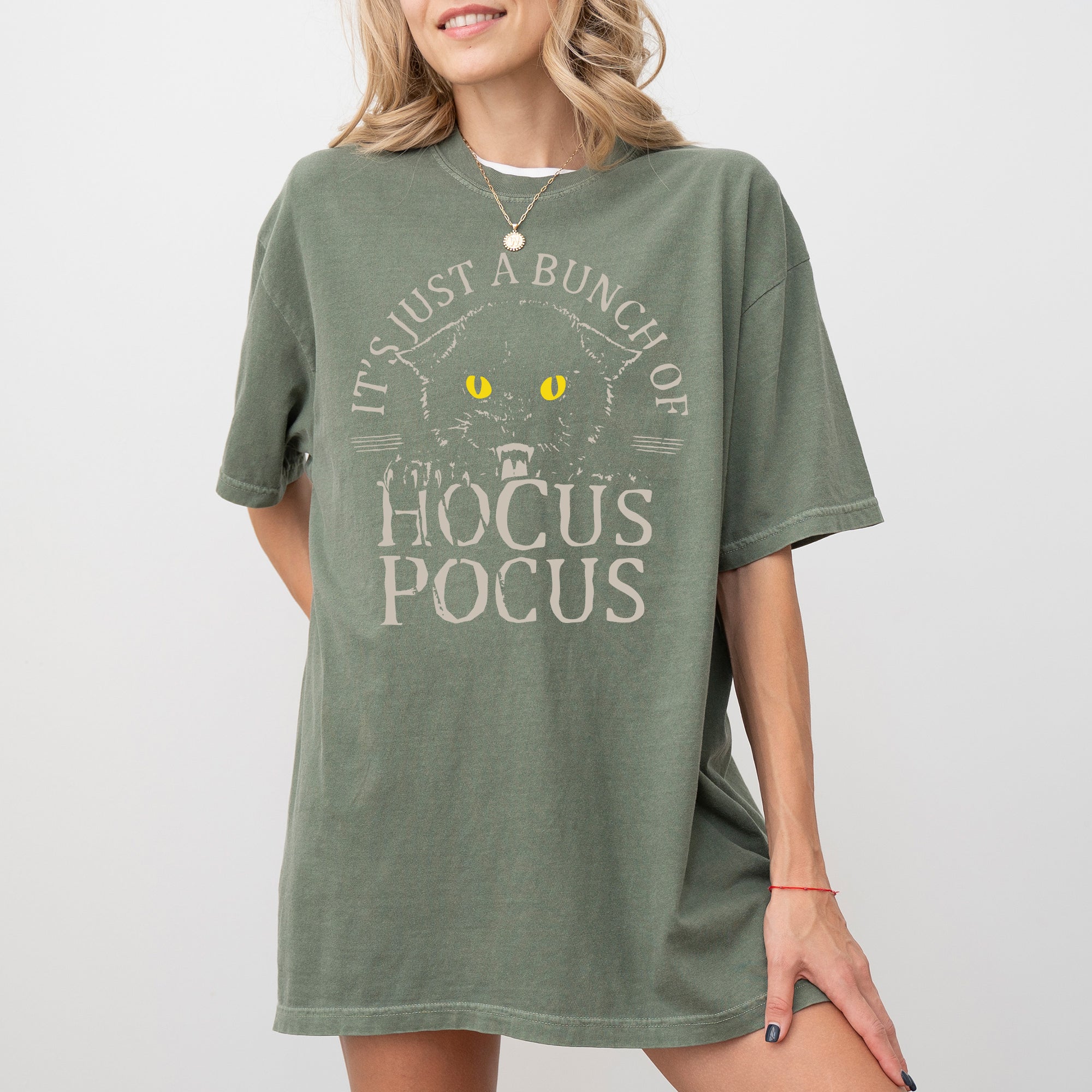 Bunch Of Hocus Pocus Cat Meme Witch Halloween Spooky Ghoul Costume Comfort Colors Tee