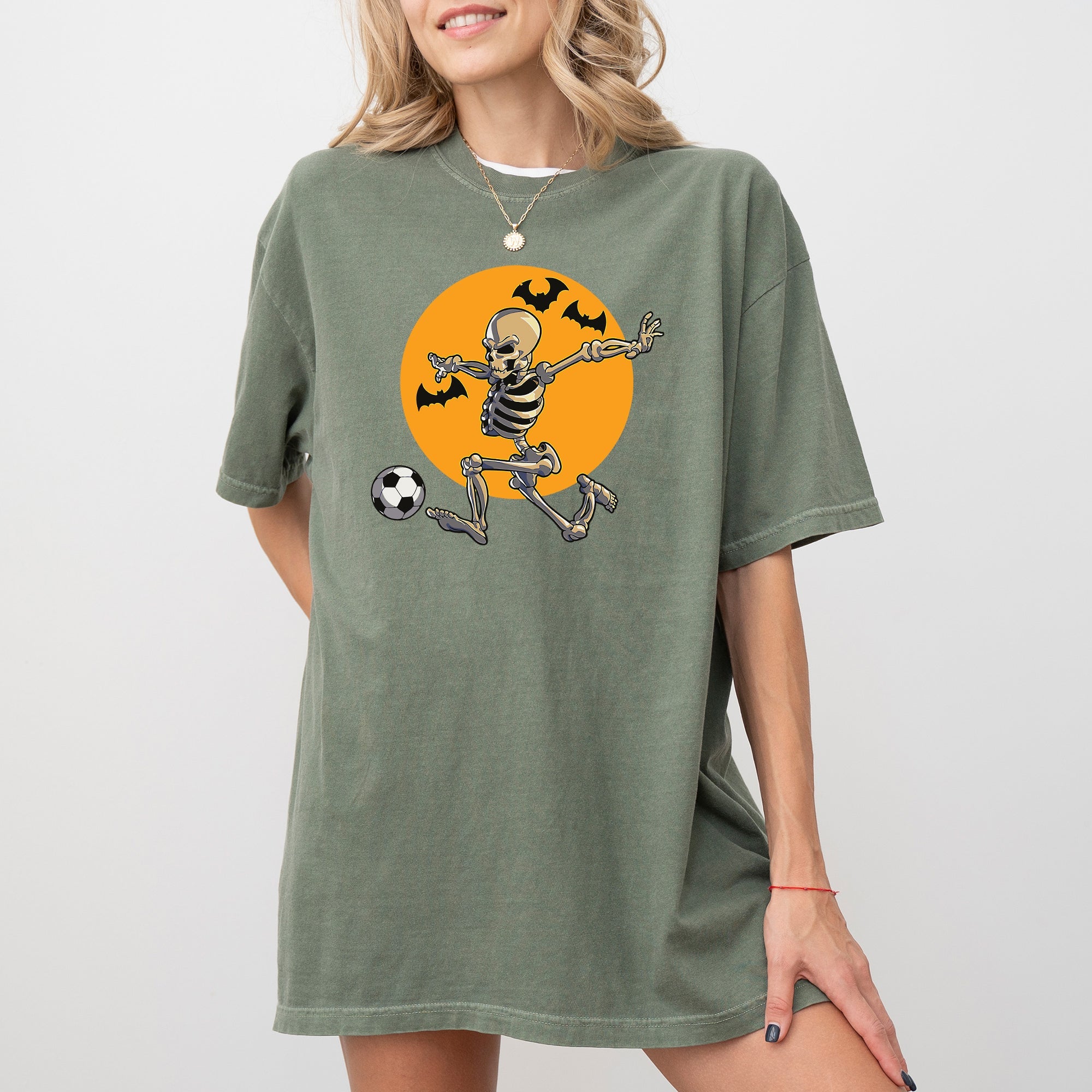 Football Player Skeleton Ghost Farm Witch Skull Meme Halloween Costume Comfort Colors Tee