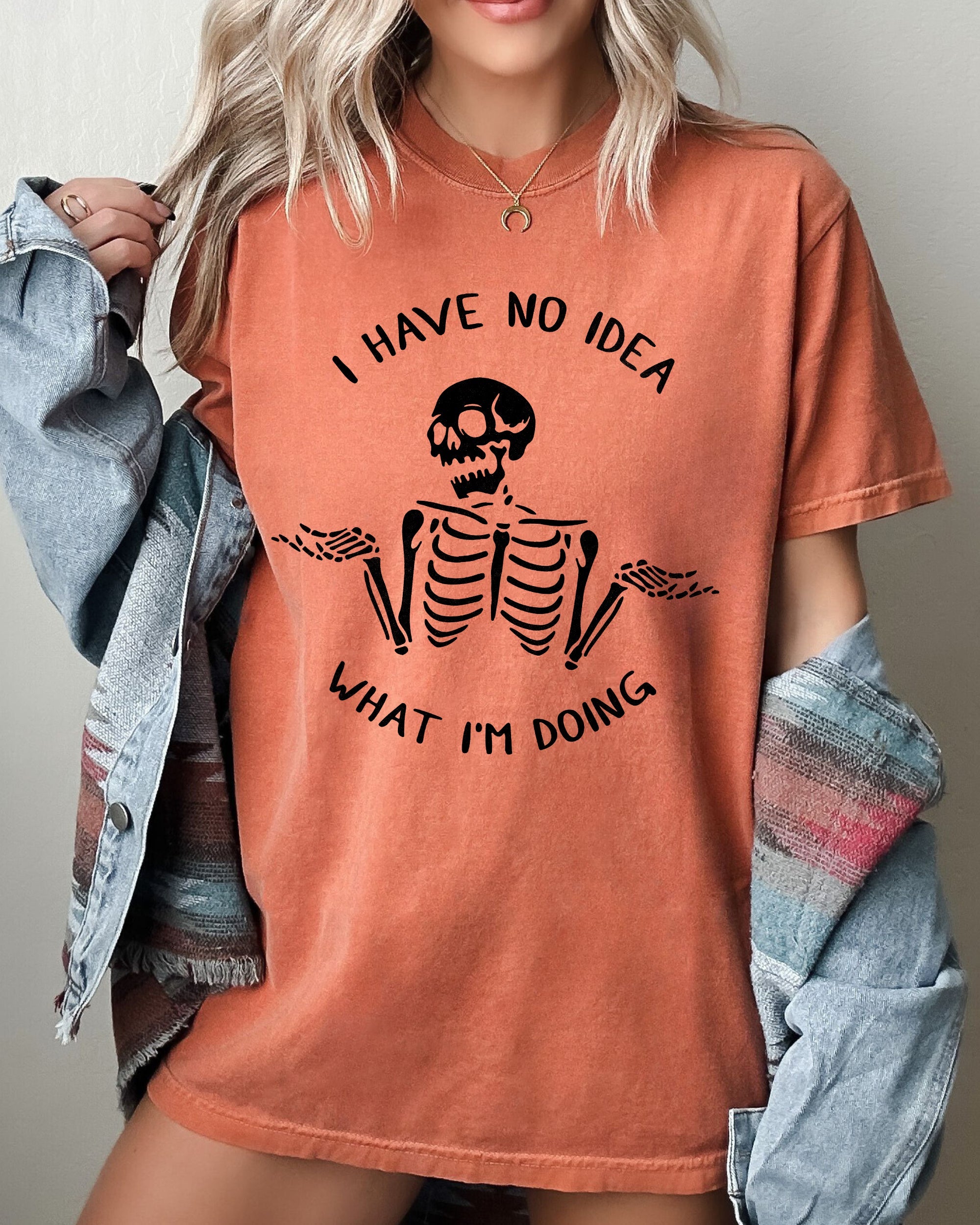I Have No Idea Skeleton Ghost Witch Skull Meme Halloween Costume Comfort Colors Tee