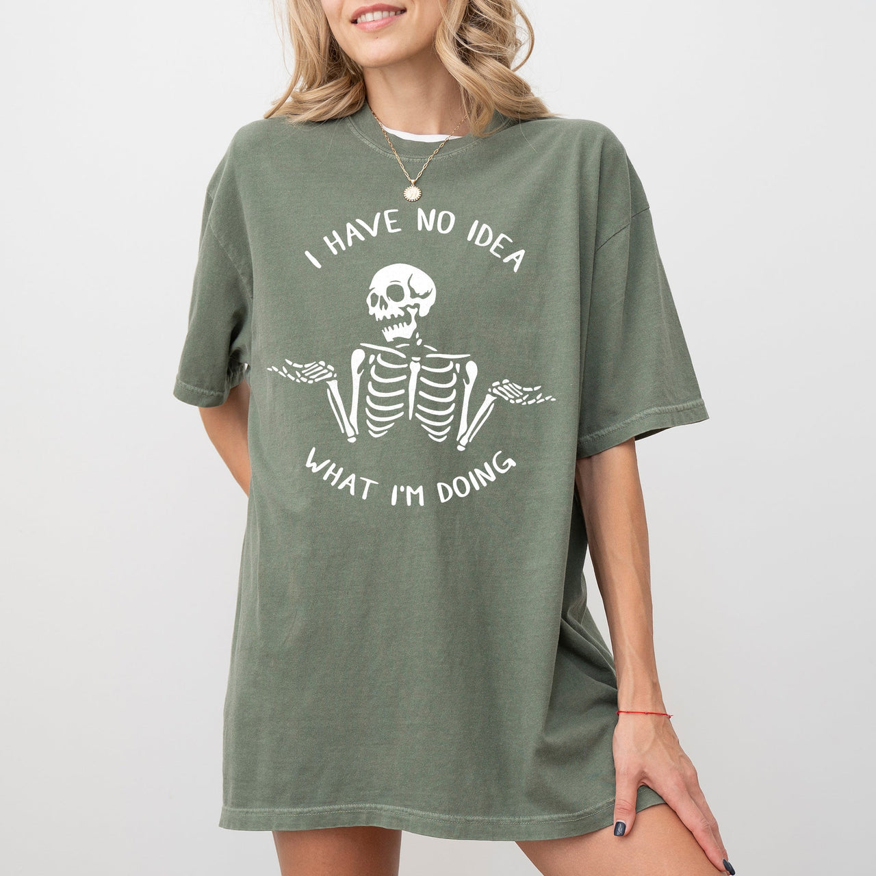 I Have No Idea Skeleton Ghost Witch Skull Meme Halloween Costume Comfort Colors Tee