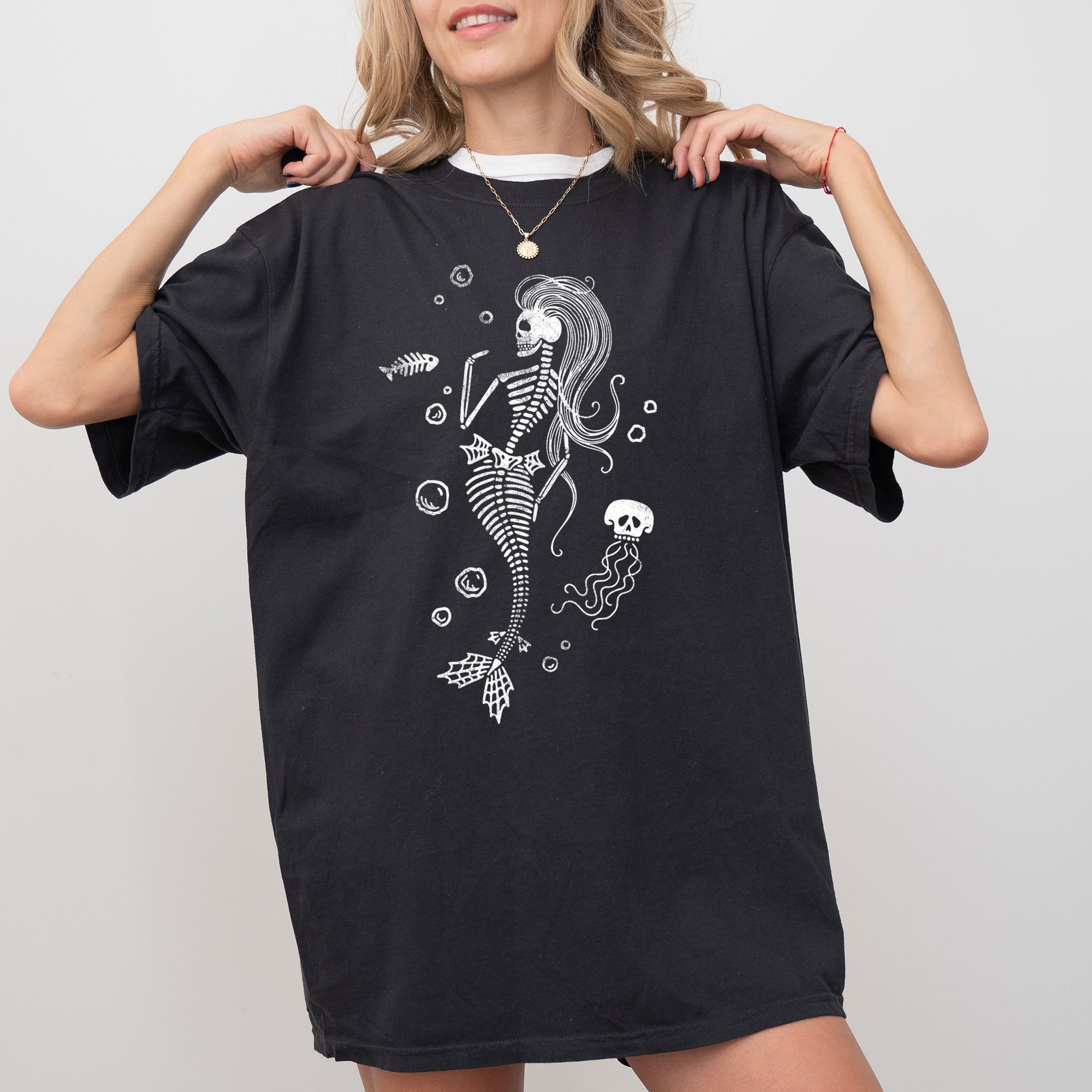 Skeleton Mermaid Ghost Witch Skull Halloween Meme Aesthetic Spooky Funny Costume Comfort Colors Tee