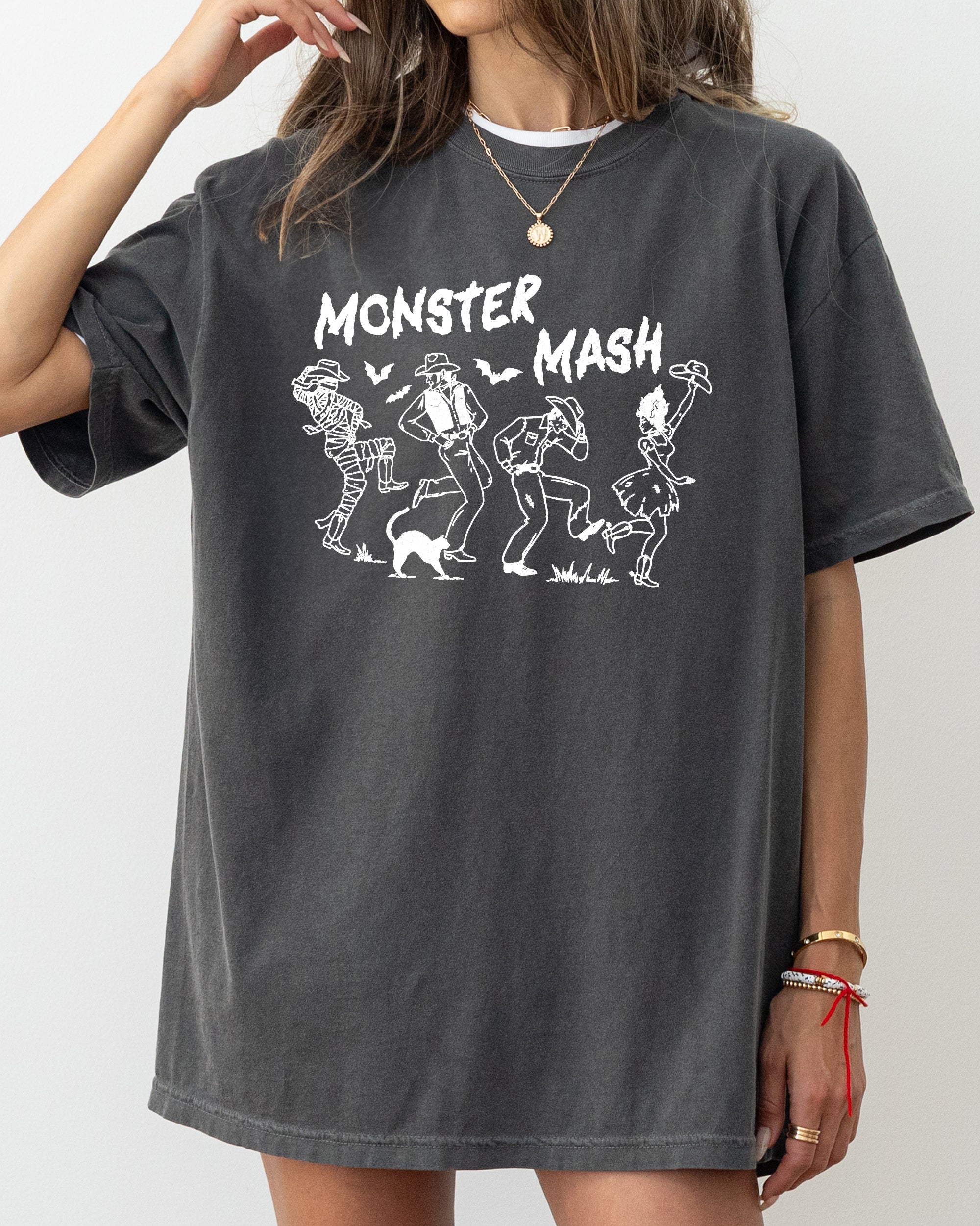 Monster Mash Skeleton Ghost Witch Skull Spooky Aesthetic Meme Halloween Costume Comfort Colors Tee