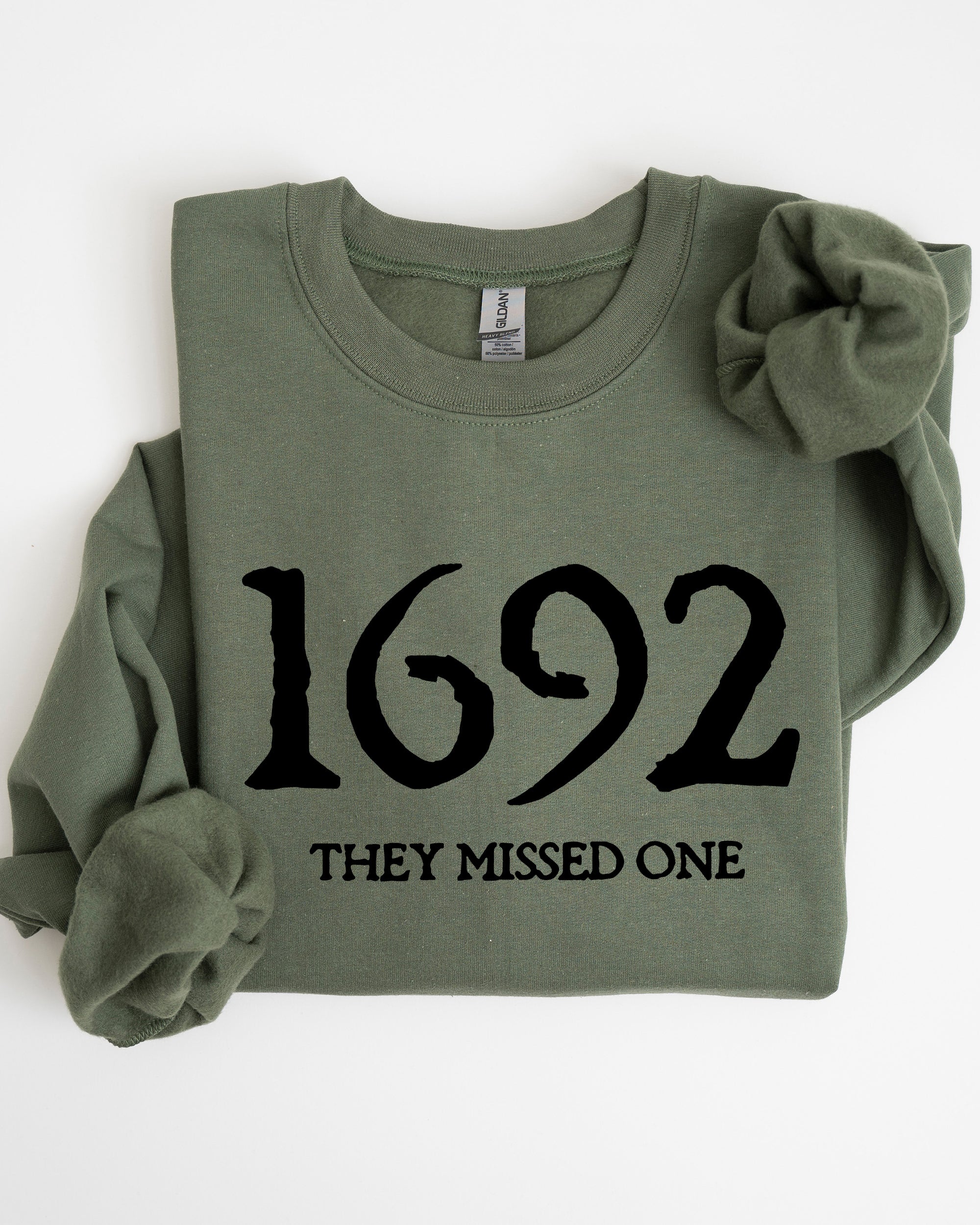 1692 They Missed One Skeleton Ghost Witch Skull Spooky Aesthetic Meme Sweatshirt