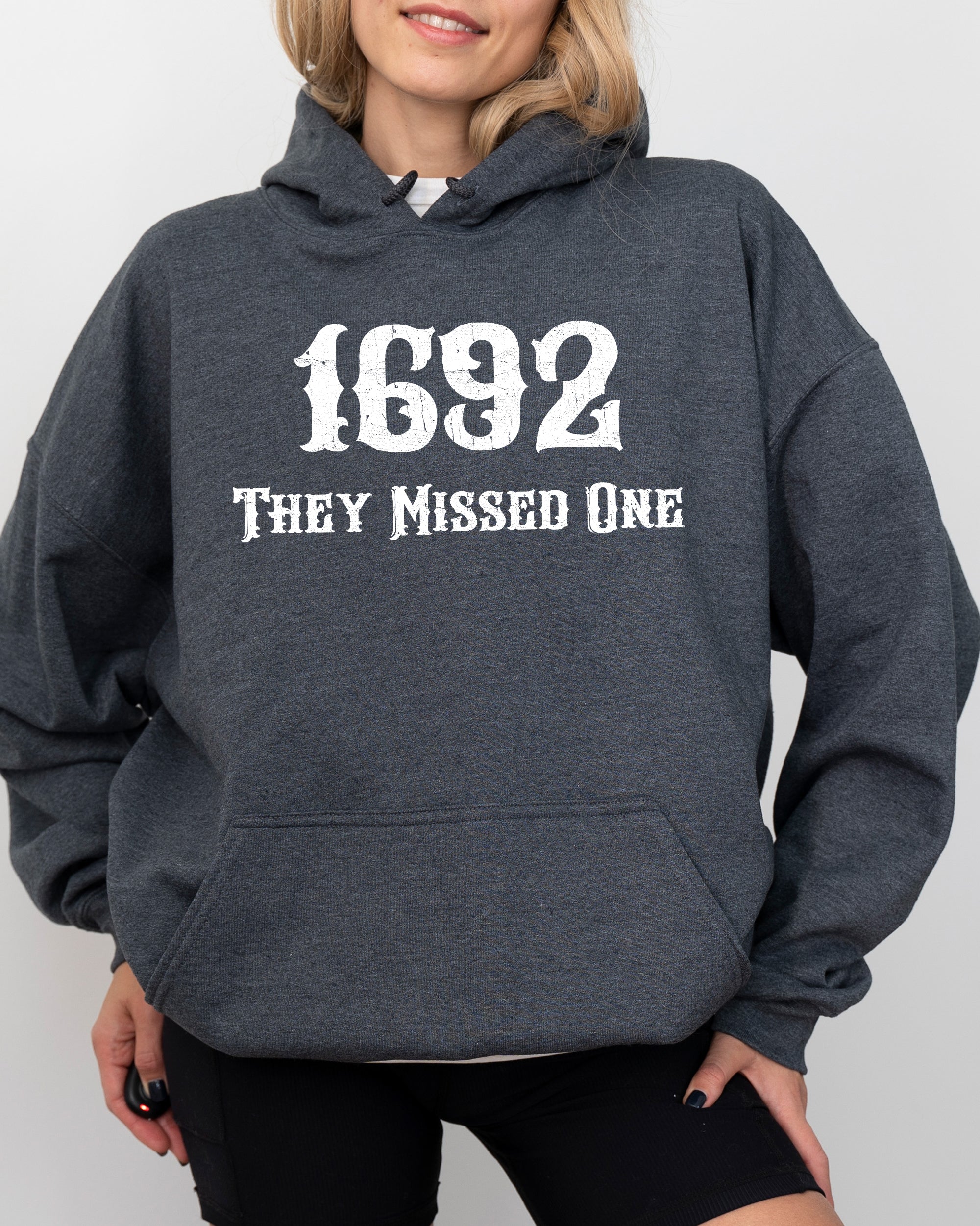 They Missed One, 1692 Skeleton Ghost Witch Skull Spooky Aesthetic Meme Halloween Costume Hoodie