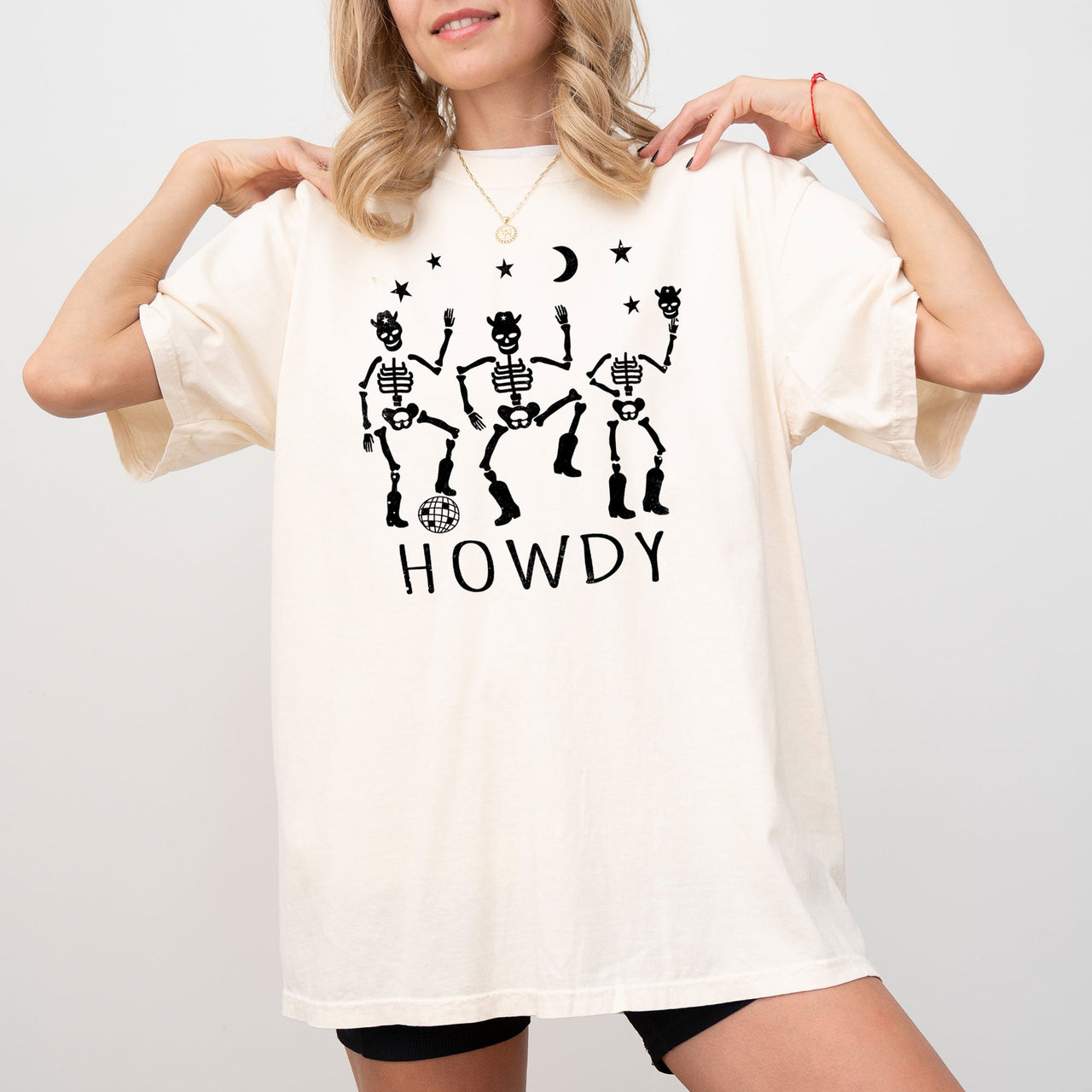 Dancing Skeletons Howdy Spooky Ghost Witch Skull Meme Halloween Costume Comfort Colors Tee