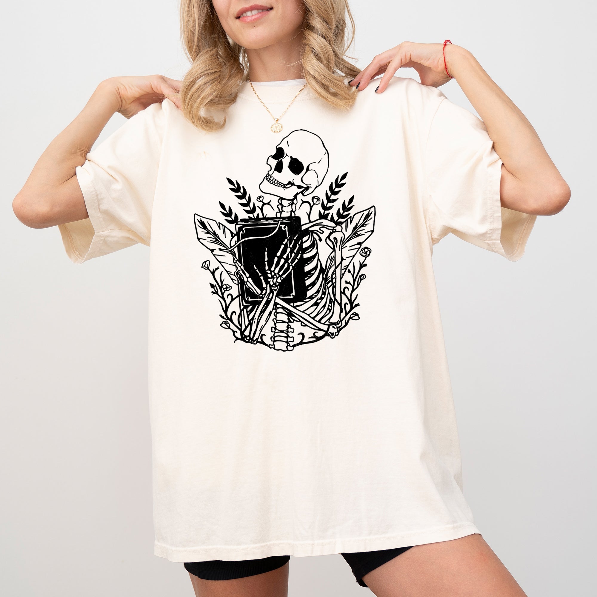 Reading Skeleton Witch Ghost Skull Spooky Halloween Costume Meme Graphic Comfort Colors Tee