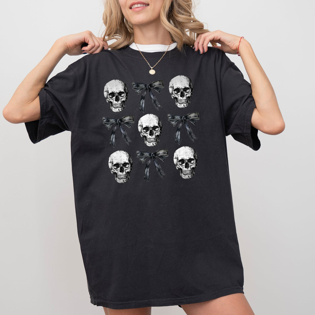Bows And Skulls Skeleton Ghost Western Witch Aesthetic Meme Halloween Costume Comfort Colors Tee