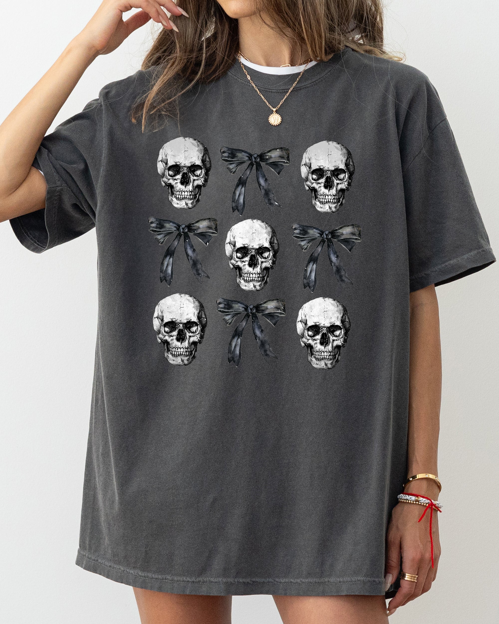 Bows And Skulls Skeleton Ghost Western Witch Aesthetic Meme Halloween Costume Comfort Colors Tee