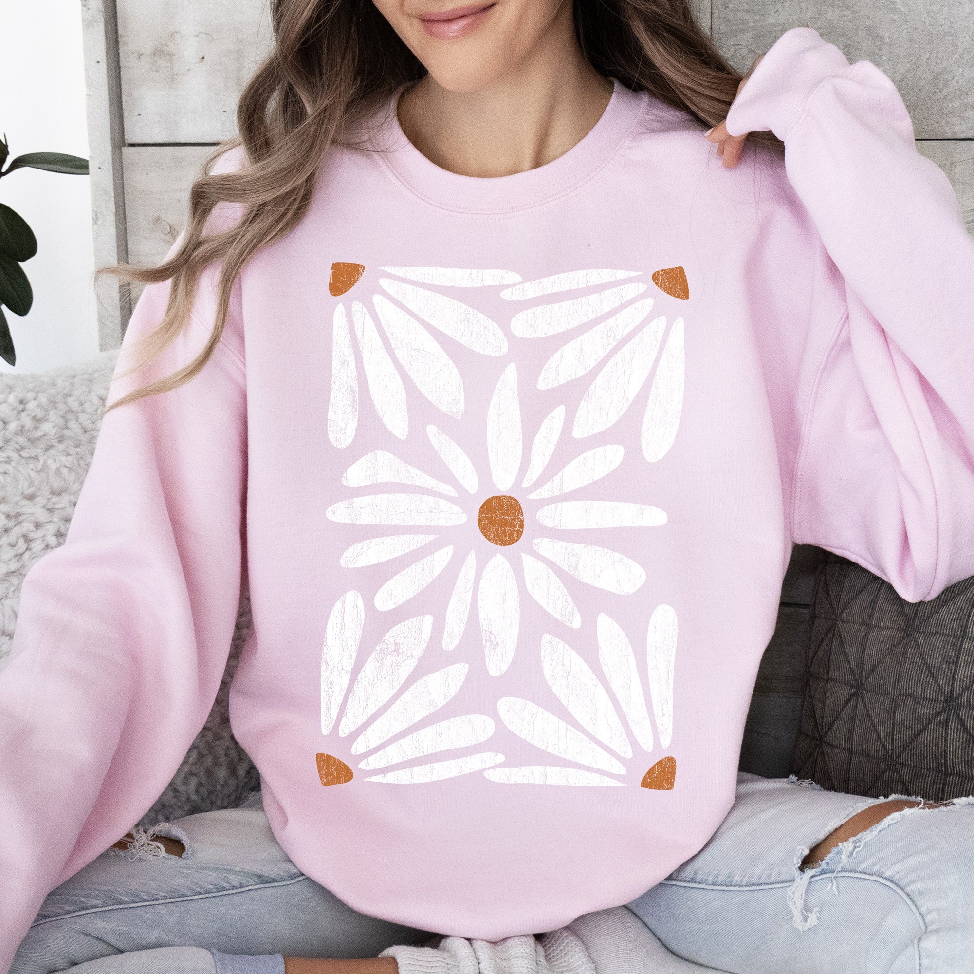 Boho Daisy Floral Bohemian Garden Print Soft Cotton-Polyester Premium Comfort Sweatshirt