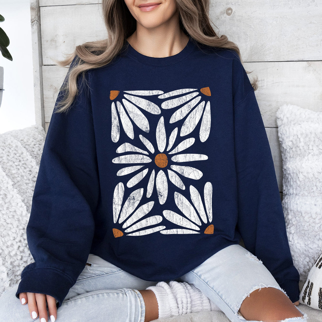 Boho Daisy Floral Bohemian Garden Print Soft Cotton-Polyester Premium Comfort Sweatshirt