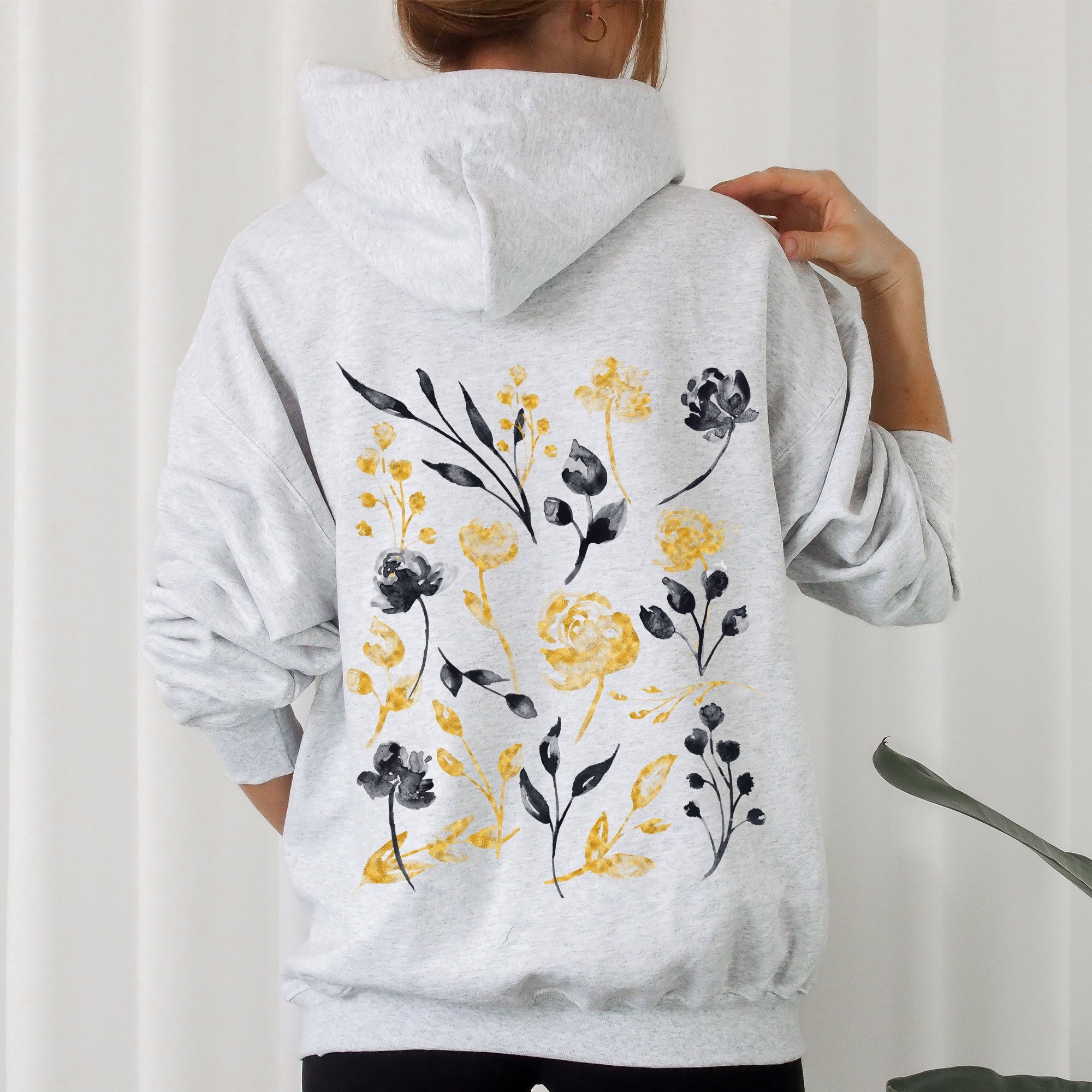 Botanical Pattern Floral Outlines Flower Nature Inspired Garden Sketch Edition Collection Hoodie