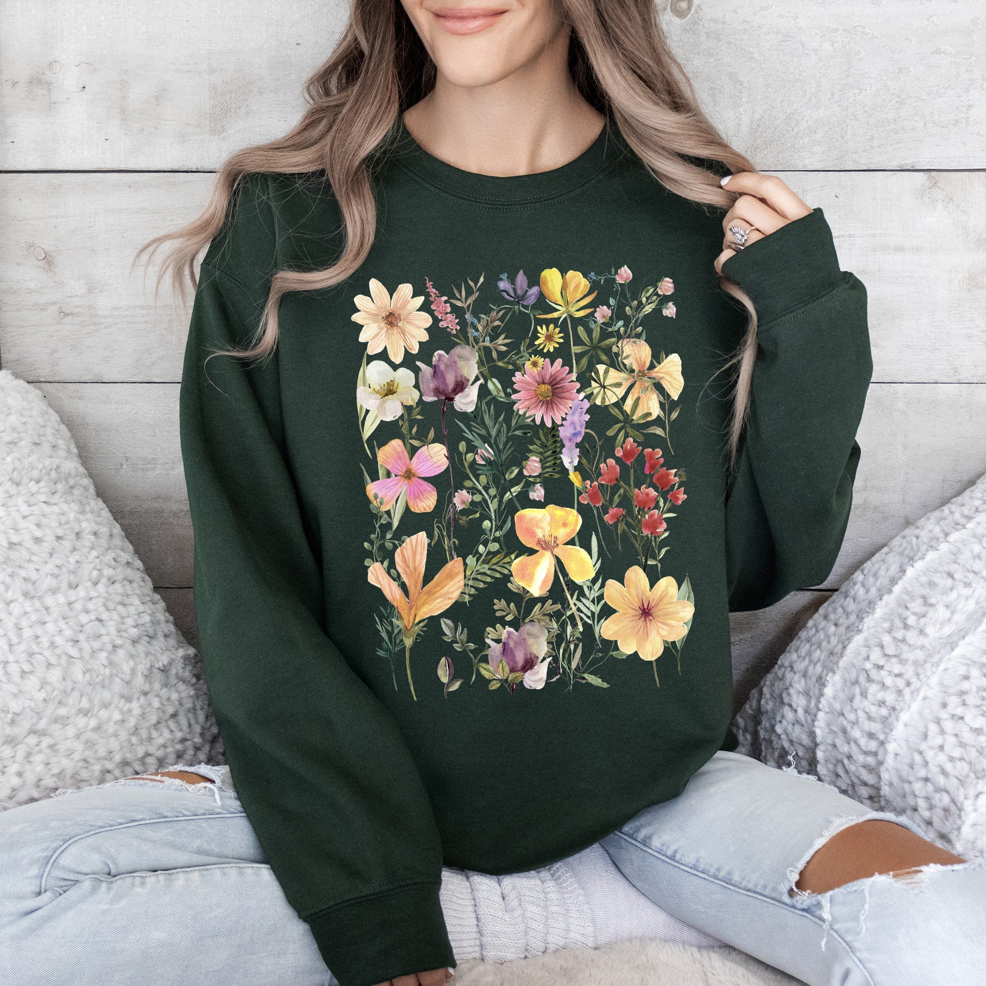 Mountain Meadow Pressed Flowers Nature-Inspired Botanical Print With Vintage Rustic Charm Sweatshirt