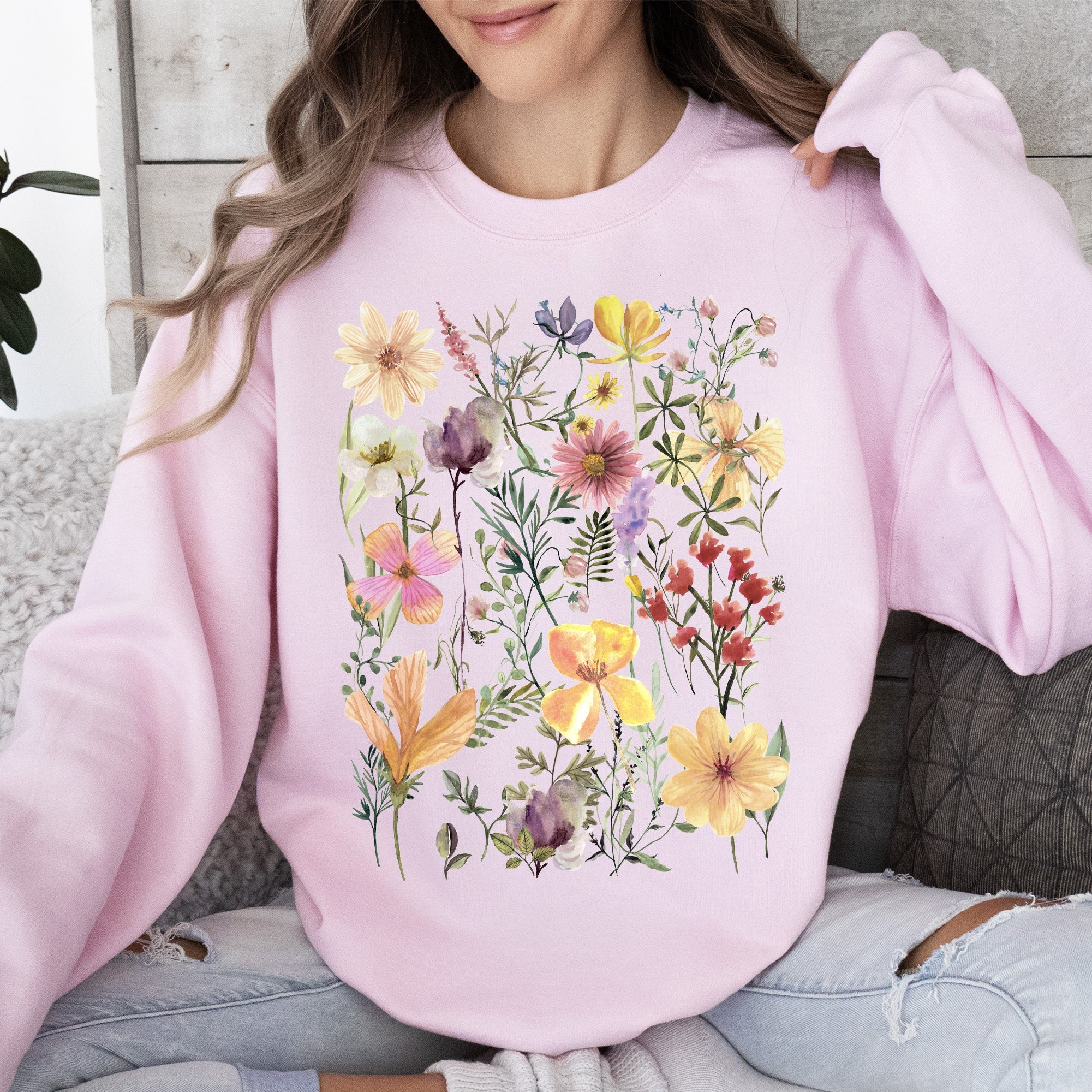Mountain Meadow Pressed Flowers Nature-Inspired Botanical Print With Vintage Rustic Charm Sweatshirt