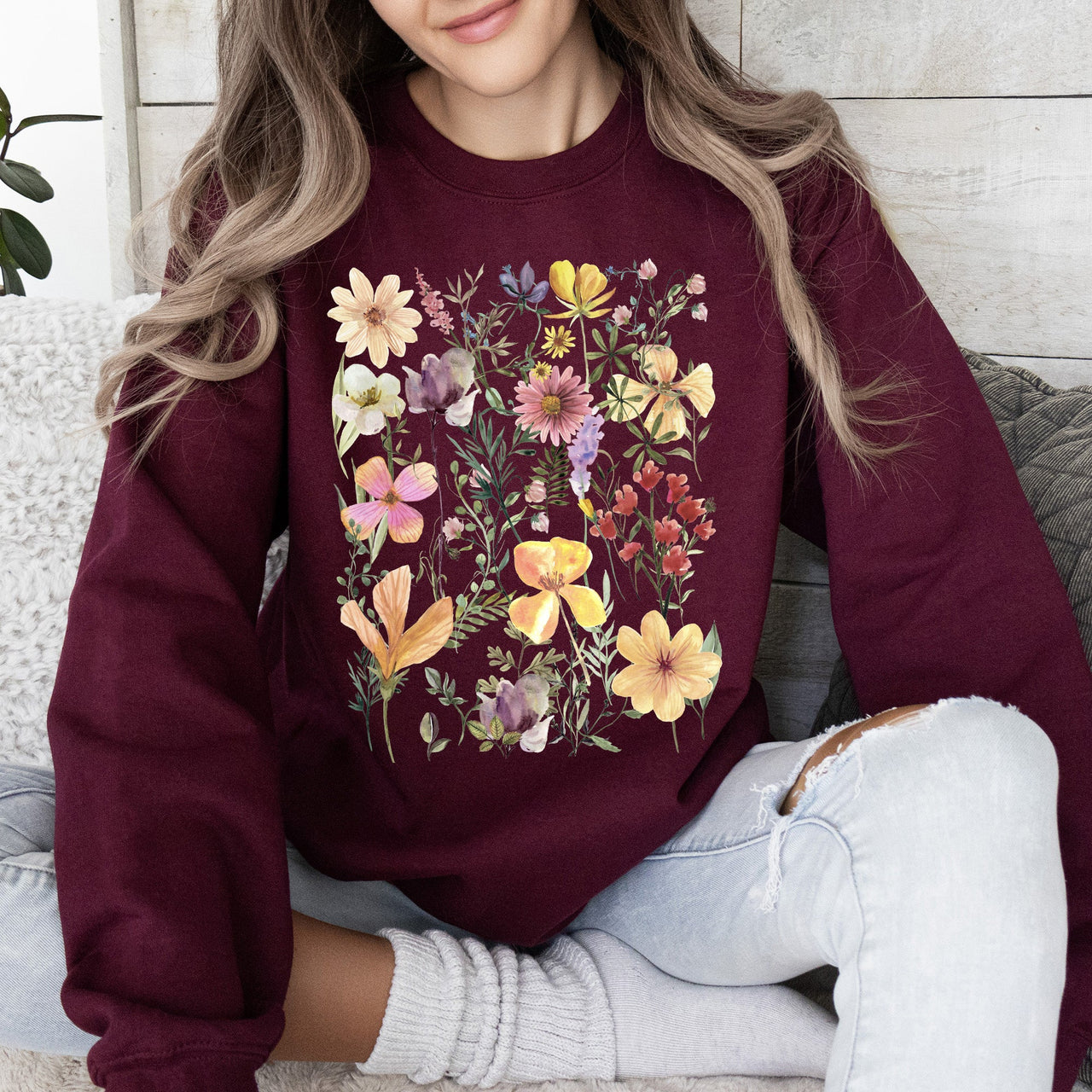Mountain Meadow Pressed Flowers Nature-Inspired Botanical Print With Vintage Rustic Charm Sweatshirt