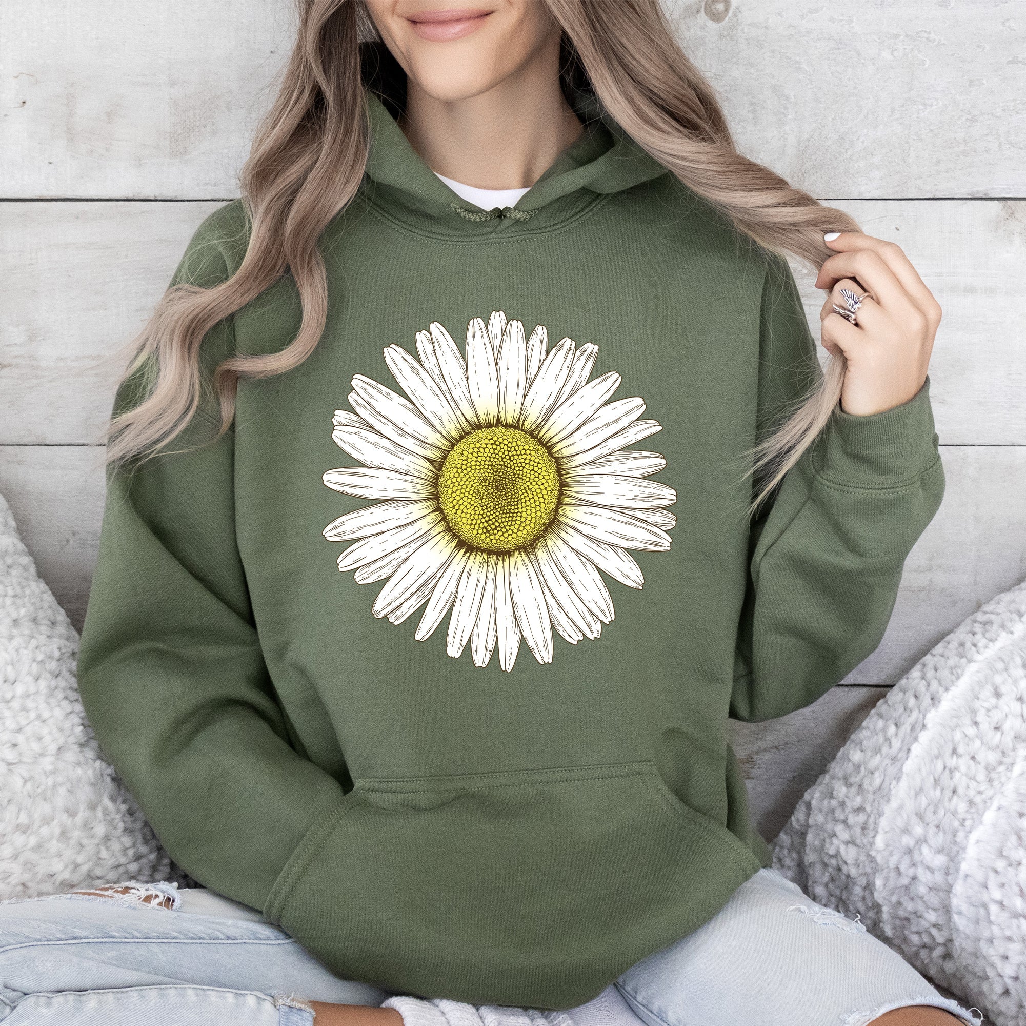 Retro Daisy Print Vintage Floral Garden Motif With Soft Fleece Inside Cozy Everyday Hoodie