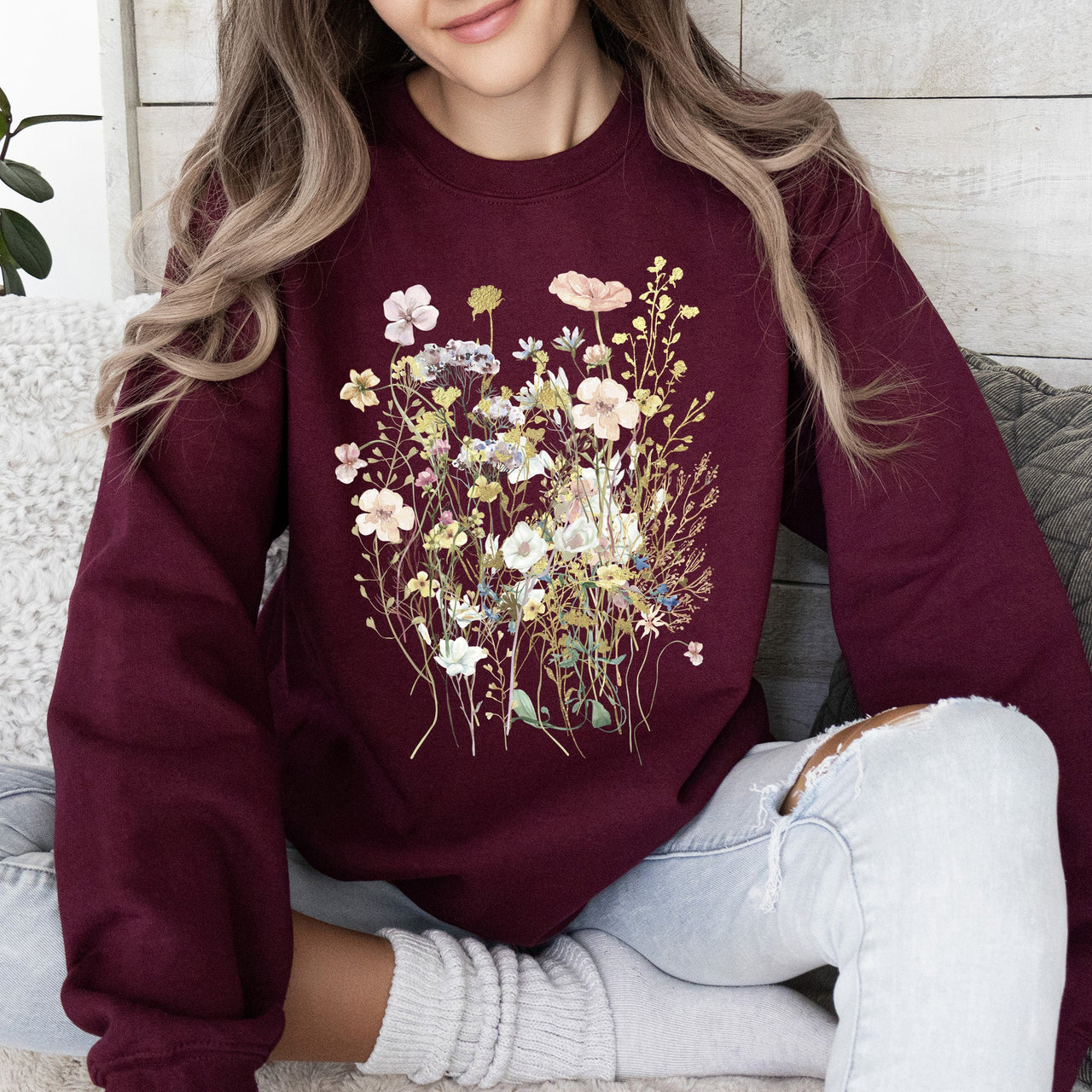 Pressed Flower Bouquet Botanical Artwork Floral Print Vintage Inspired Nature Illustration Sweatshirt