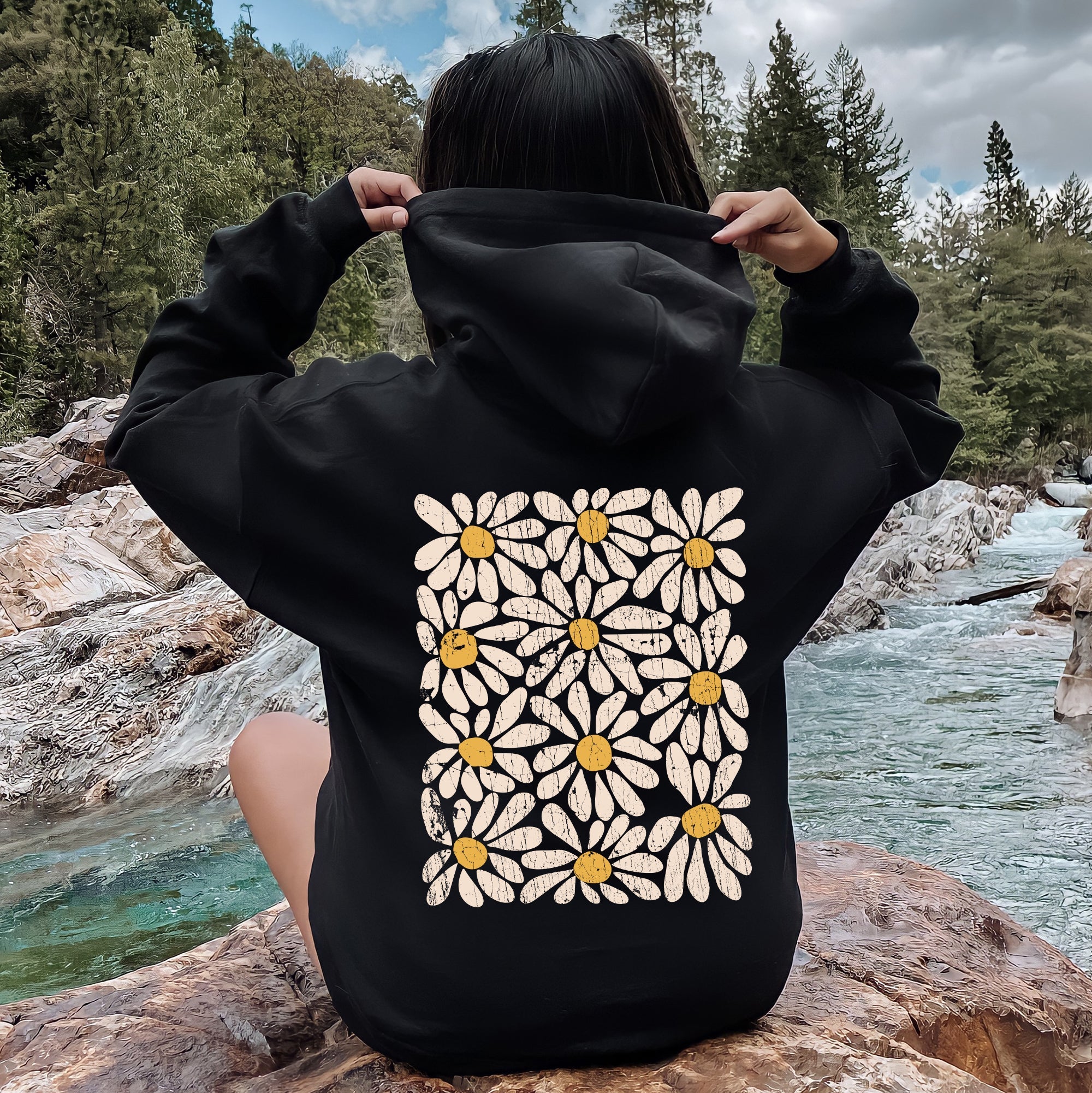 Vintage Daisies Floral Design Featuring Soft Fleece Lining And Cozy Warmth Hoodie