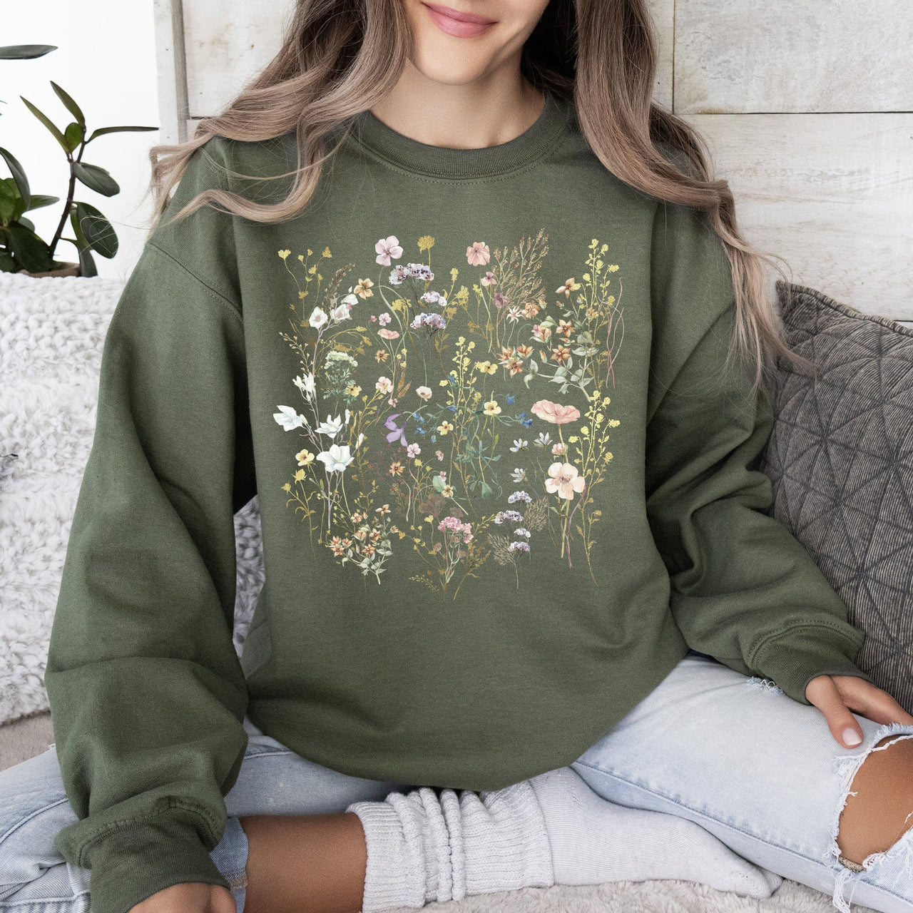Mountain Pressed Wildflowers Botanical Mountain Range Print Cozy Weekend Sweatshirt