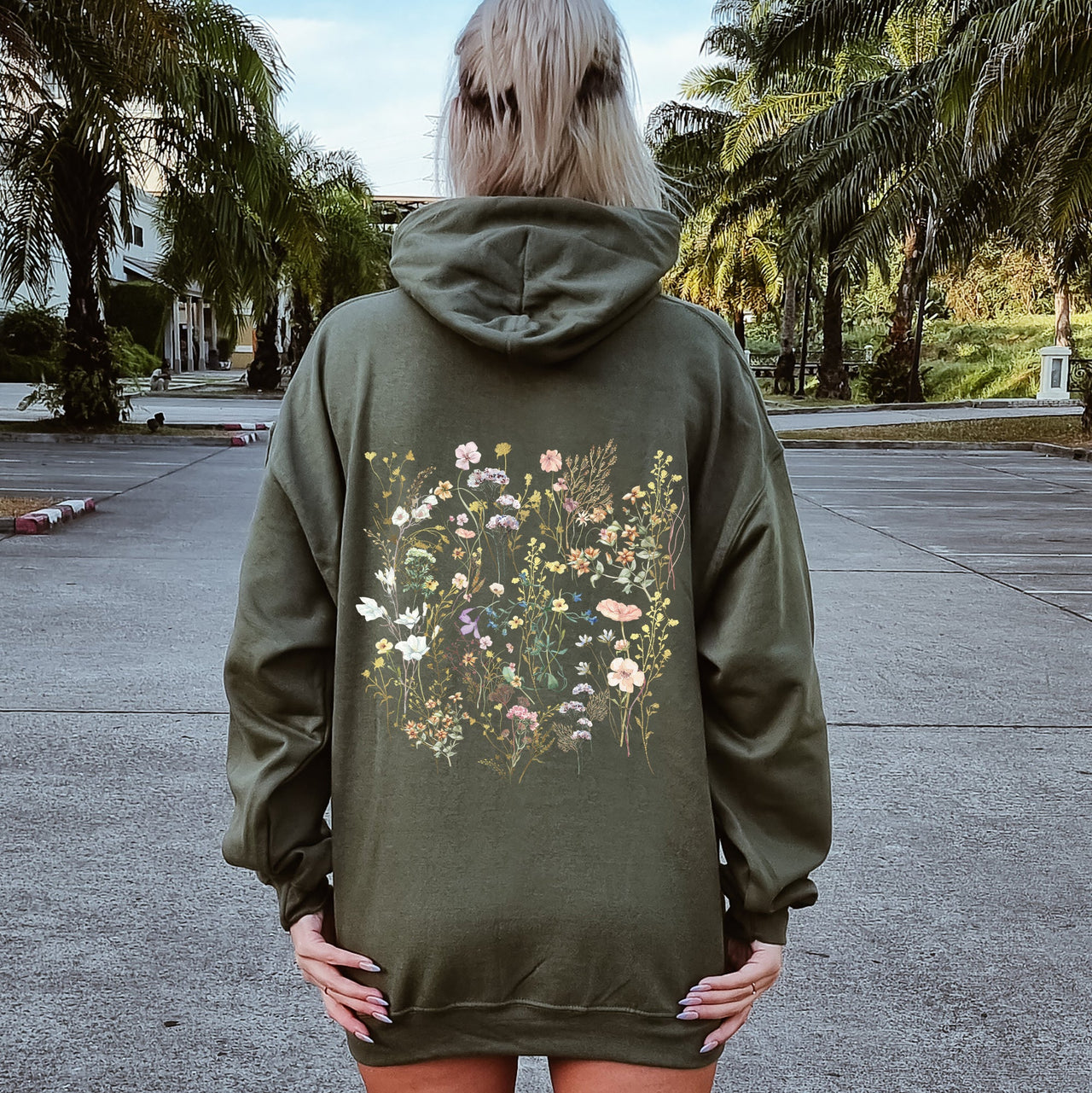 Delicate Wildflowers, Forest Meadow, Pressed Flowers, Botanical Floral Art Graphic Hoodie